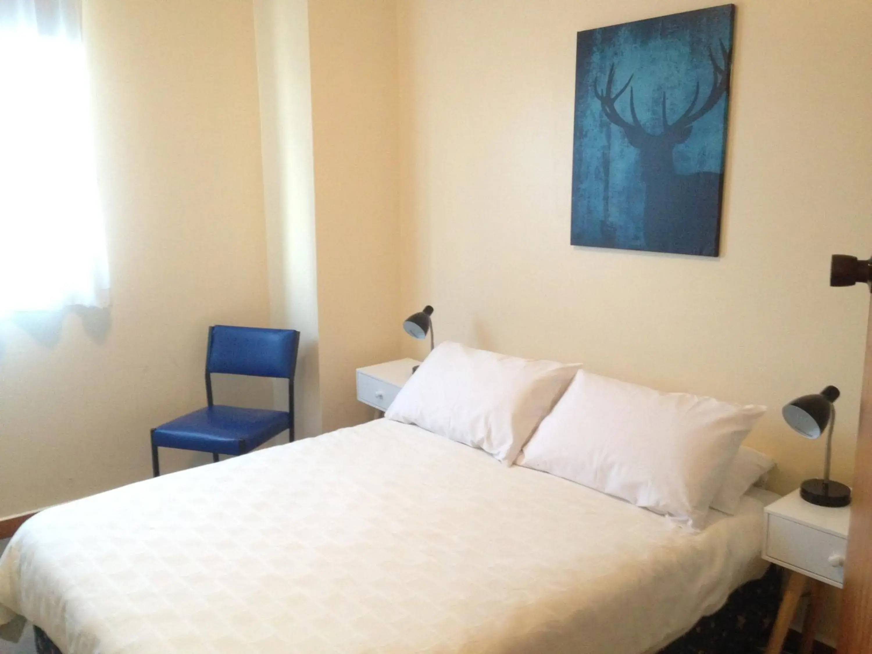 Double Room with Shared Bathroom (2 star) in TRC Hotel