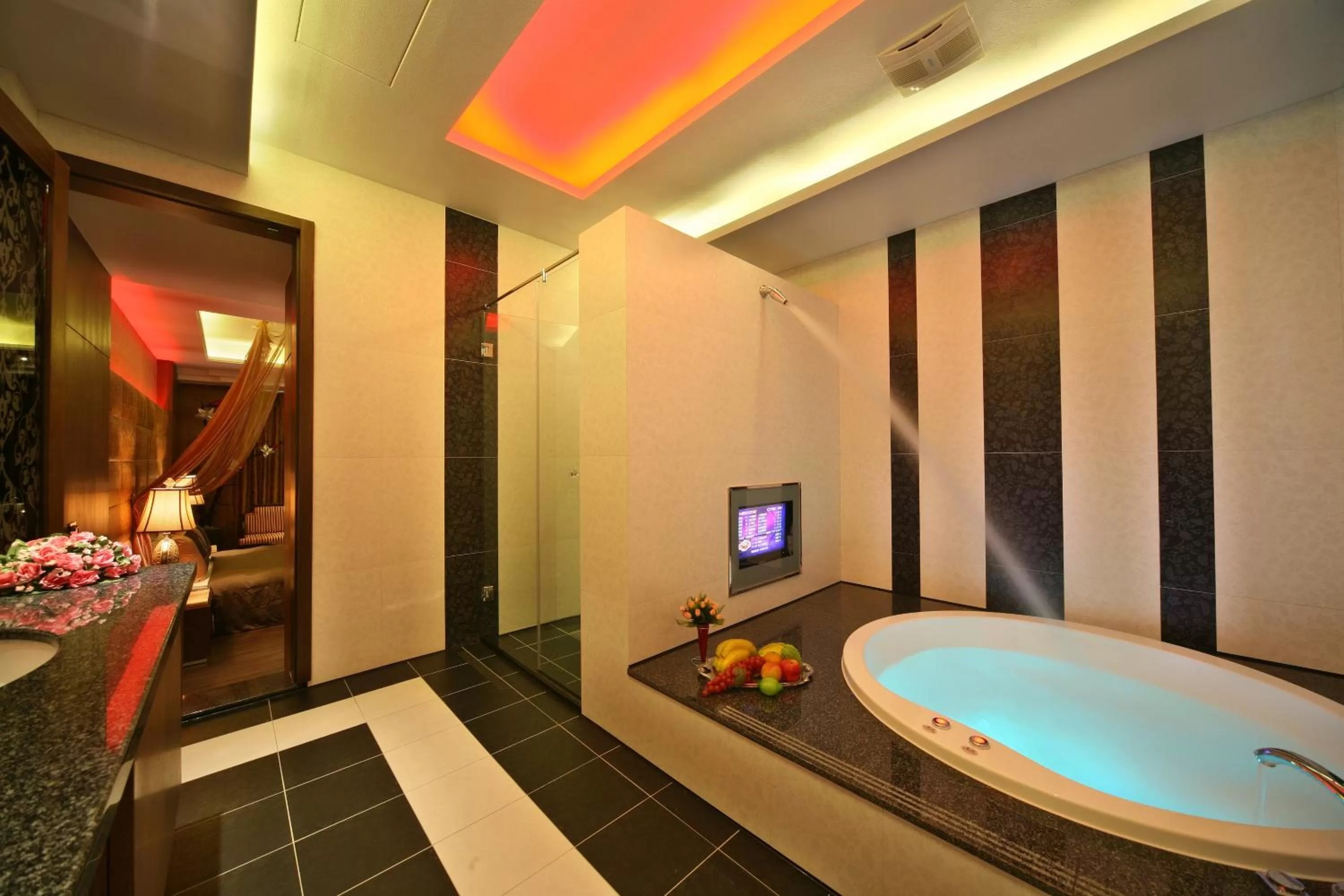 Bathroom in Shining Motel