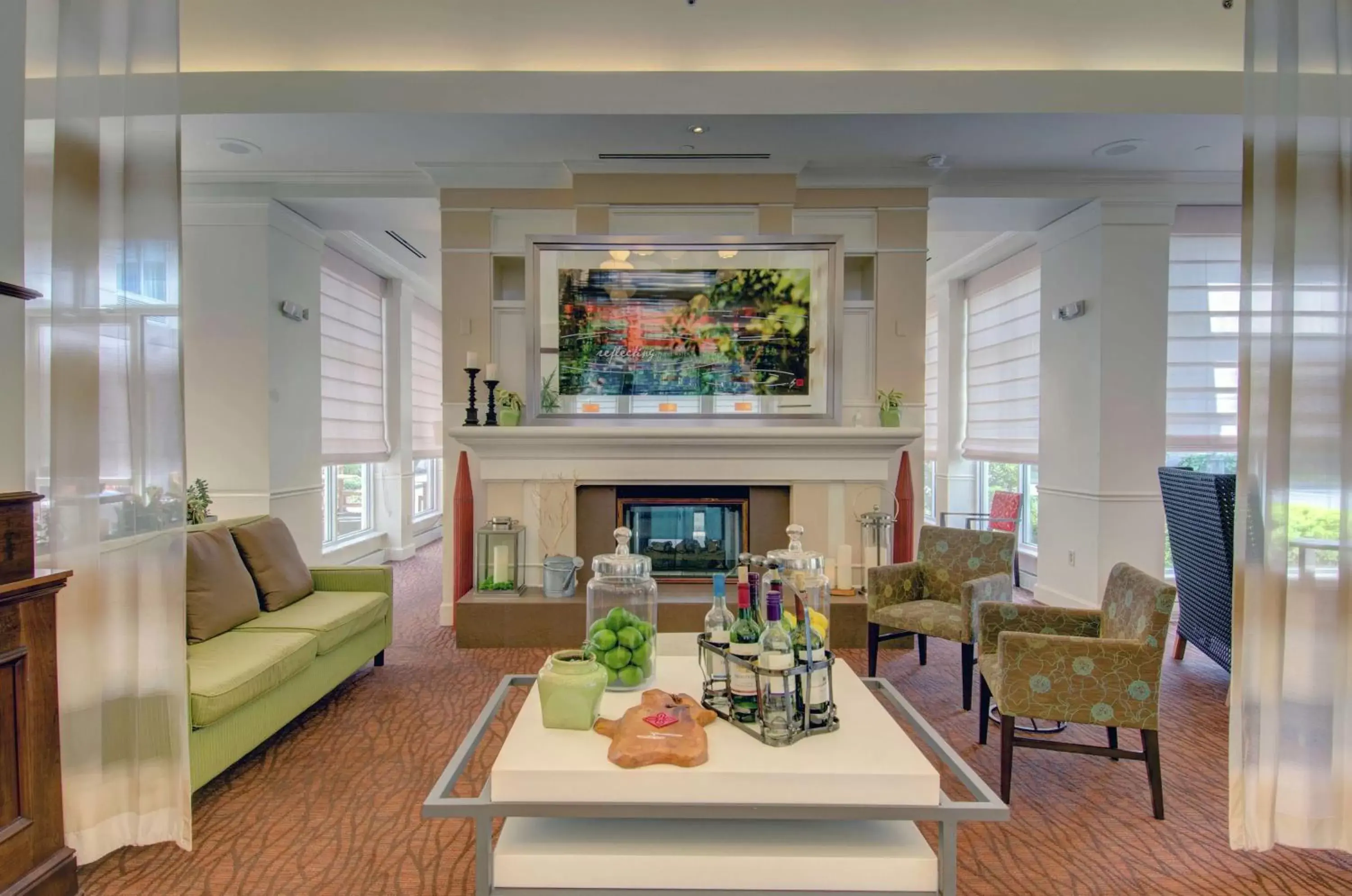 Lobby or reception, Seating Area in Hilton Garden Inn Norwalk