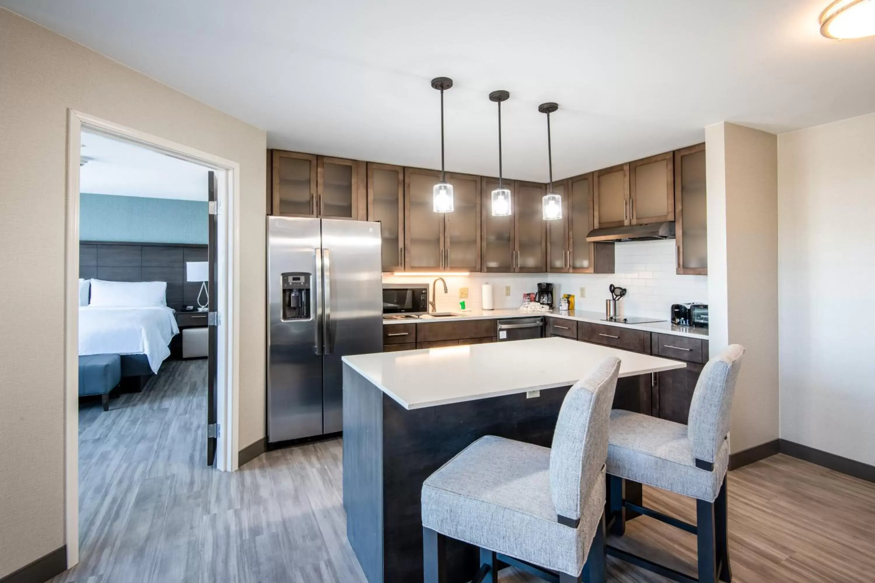 Photo of the whole room, Kitchen/Kitchenette in Staybridge Suites - Scottsdale - Talking Stick, an IHG Hotel