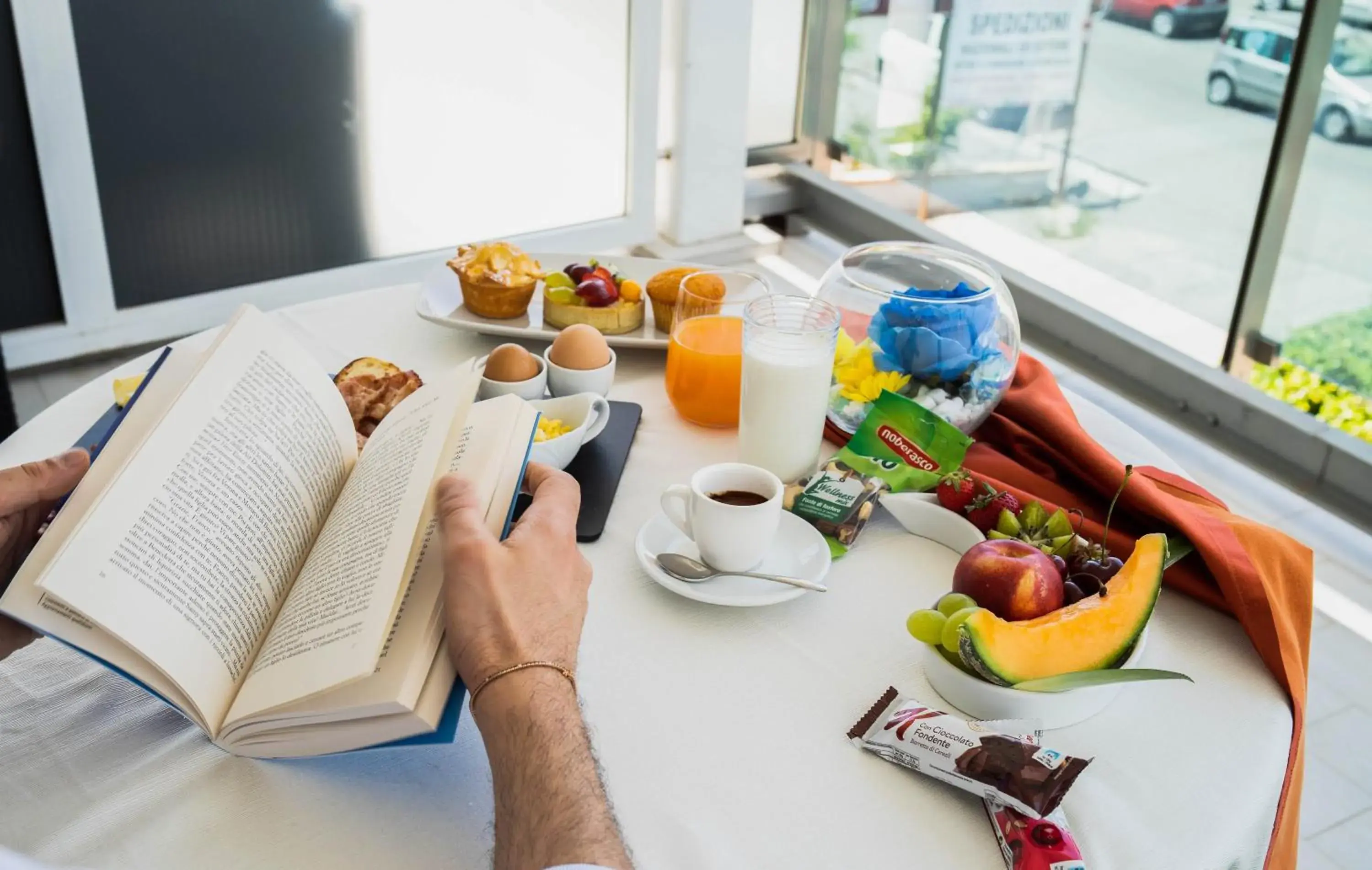 Breakfast in Hotel Niagara