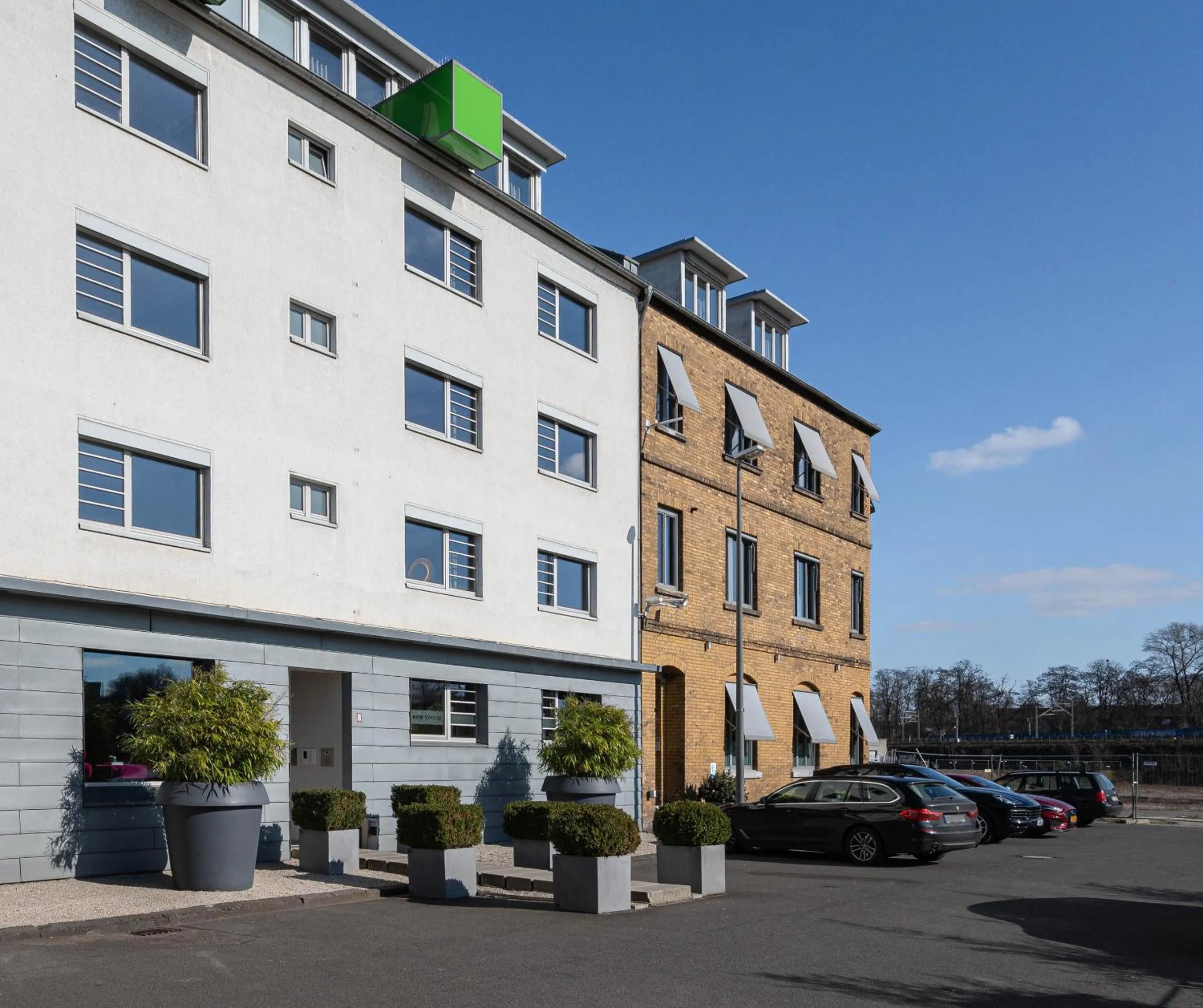 Property building in The New Yorker Hotel Köln-Messe