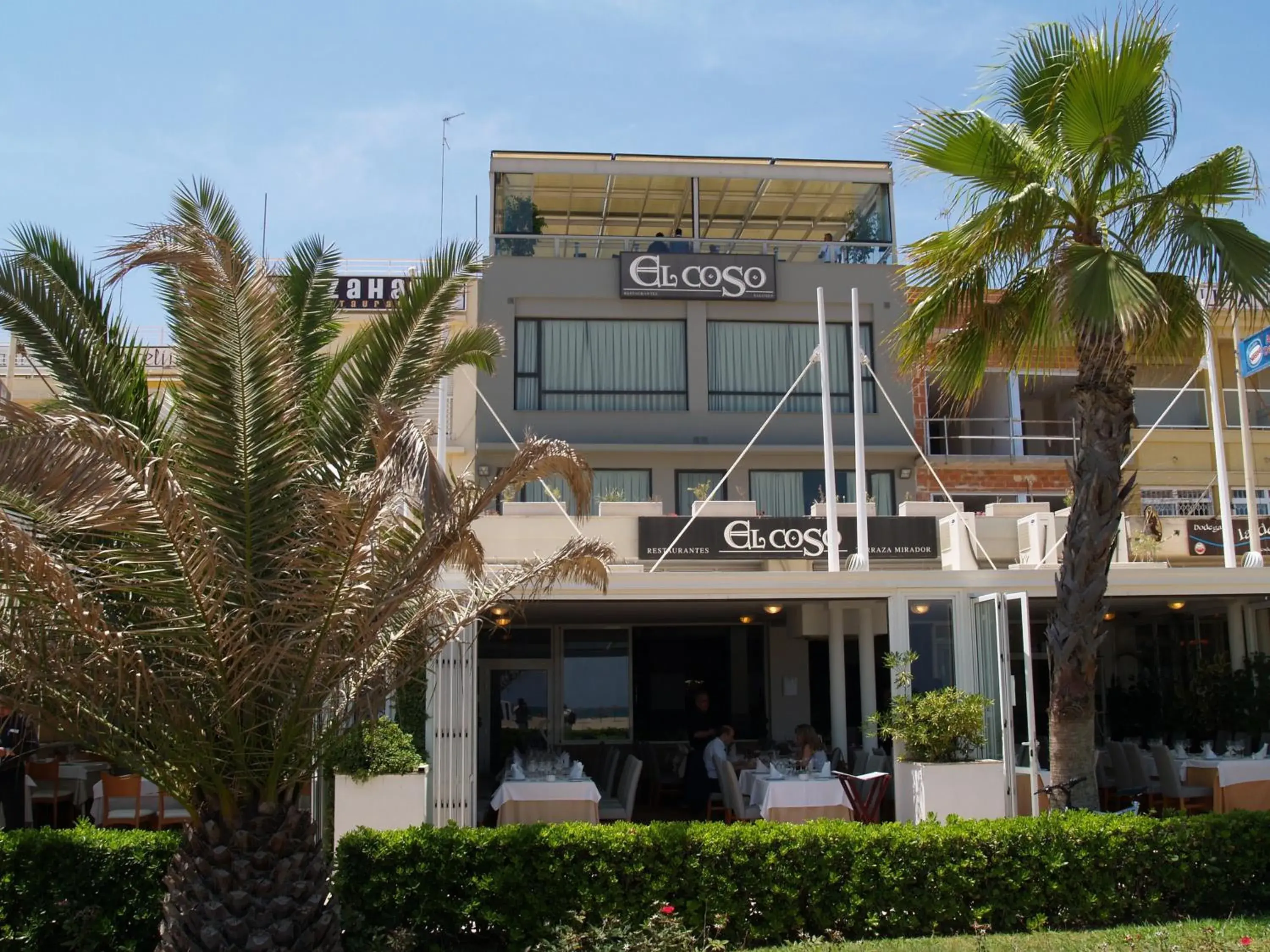 Restaurant/places to eat, Property Building in El Coso