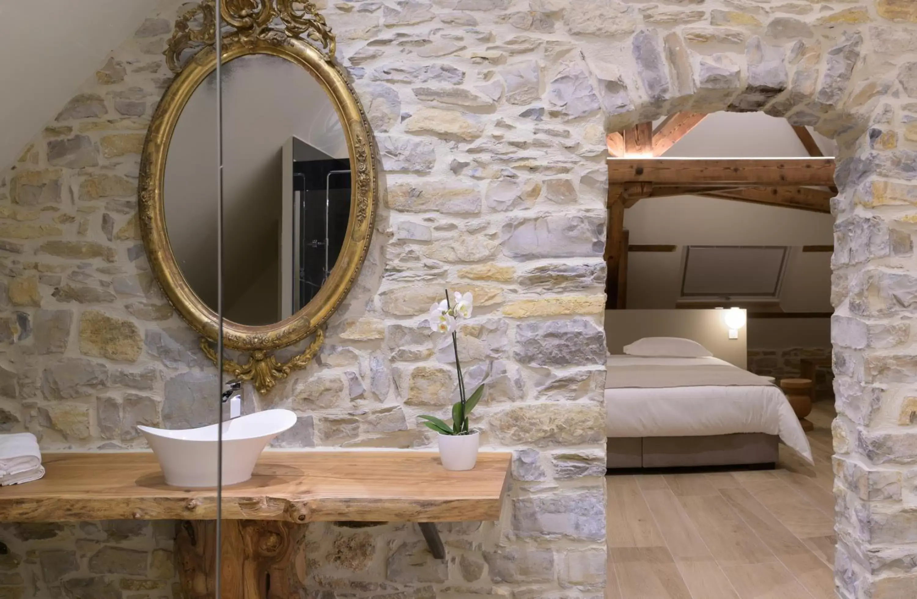 Bed, Bathroom in Couvent de la Salette