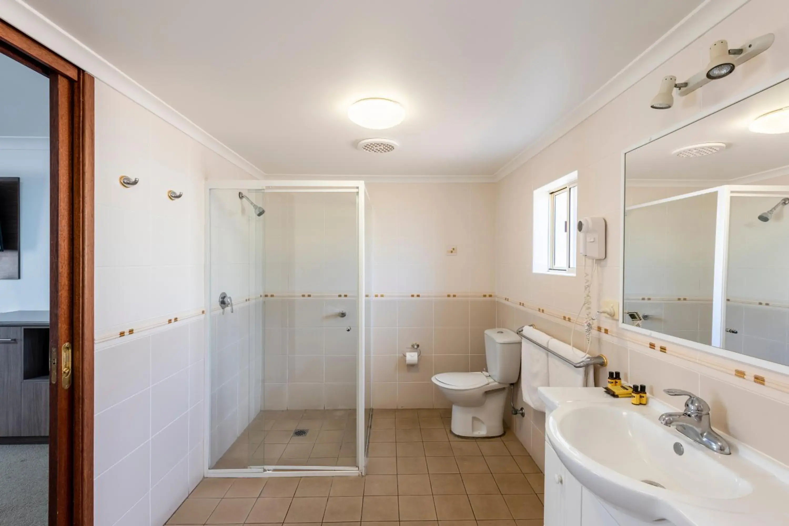 Toilet, Bathroom in Best Western Plus Ambassador Orange