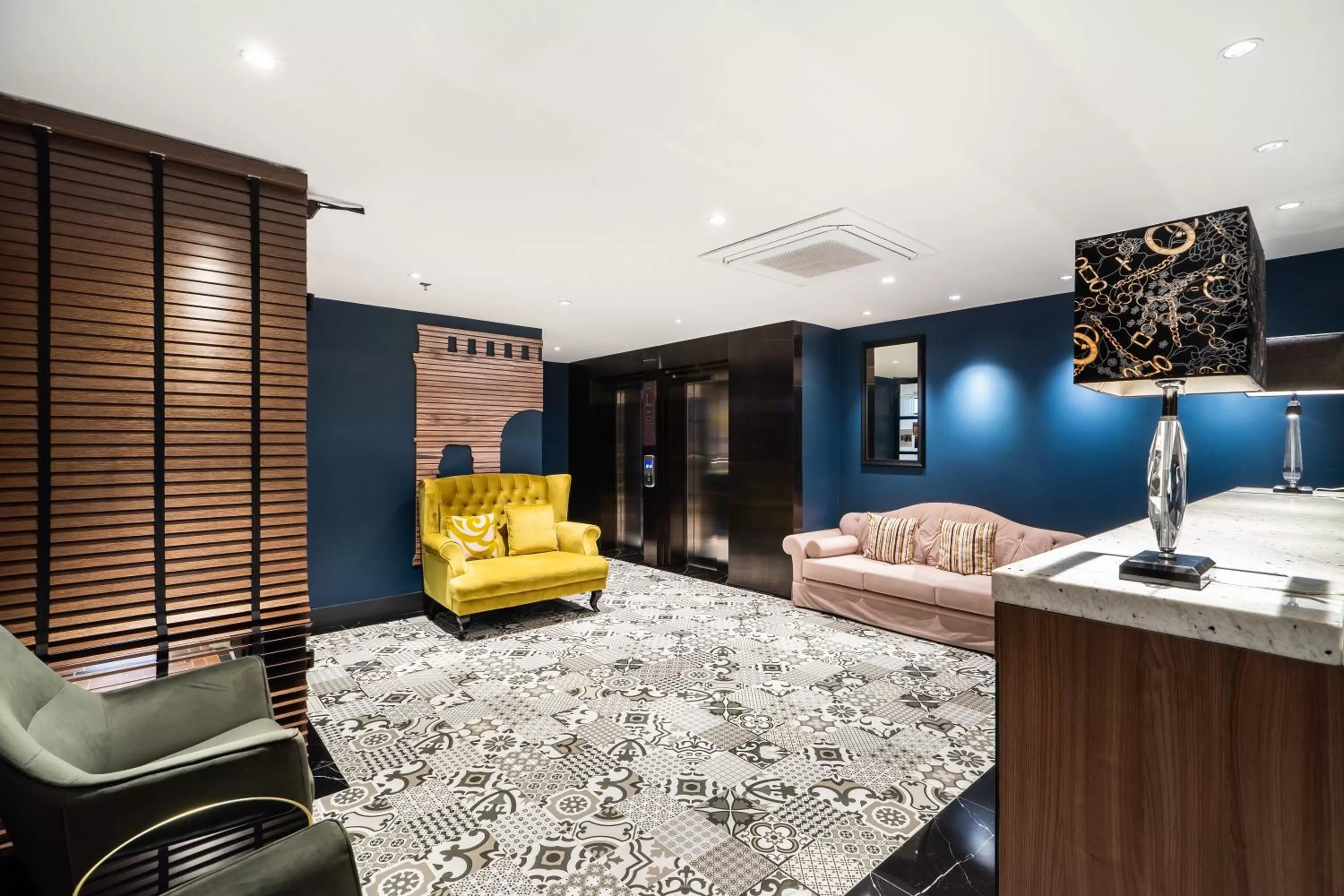 Lobby or reception in The Quartier Hotel Phromphong - Thonglor