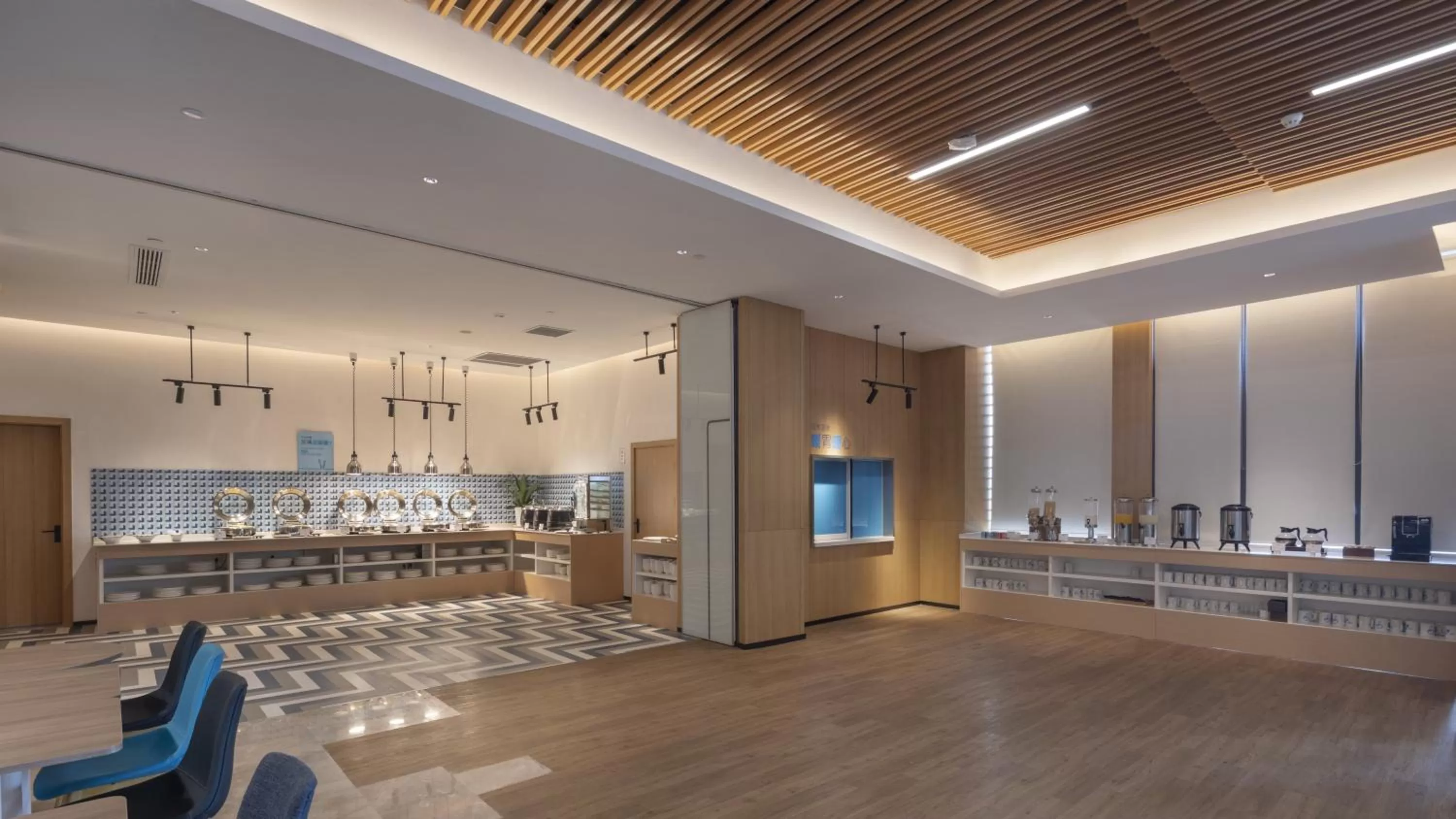 Restaurant/places to eat in Holiday Inn Express Nanjing Dongshan, an IHG Hotel