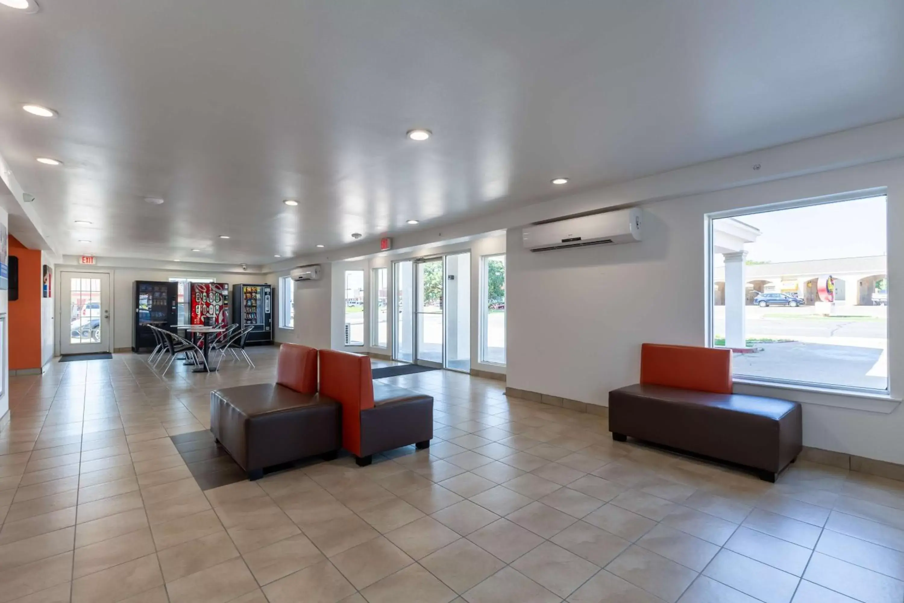 Lobby or reception, Lobby/Reception in Motel 6-Bryan, TX - University Area