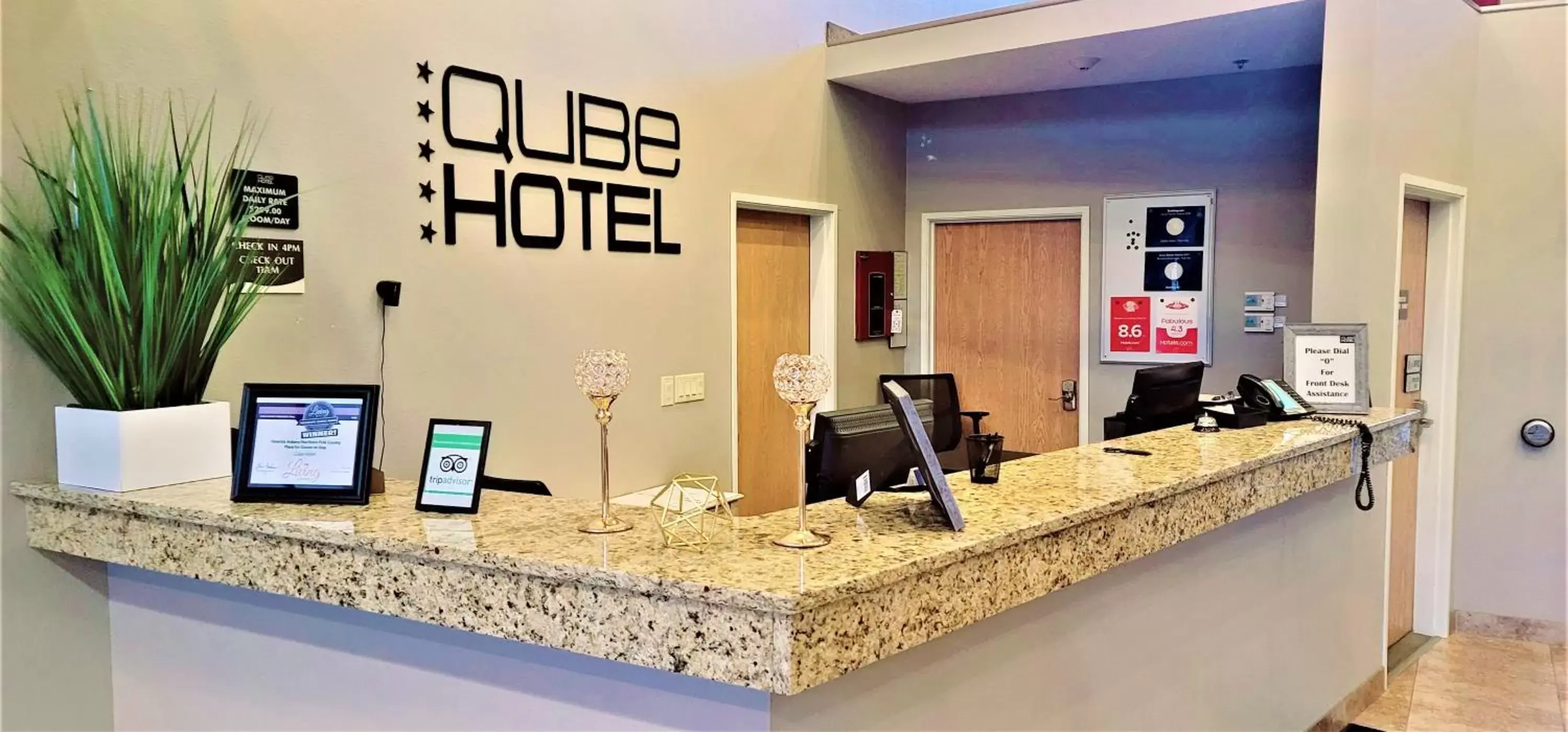 Lobby or reception, Lobby/Reception in Qube Hotel - Polk City