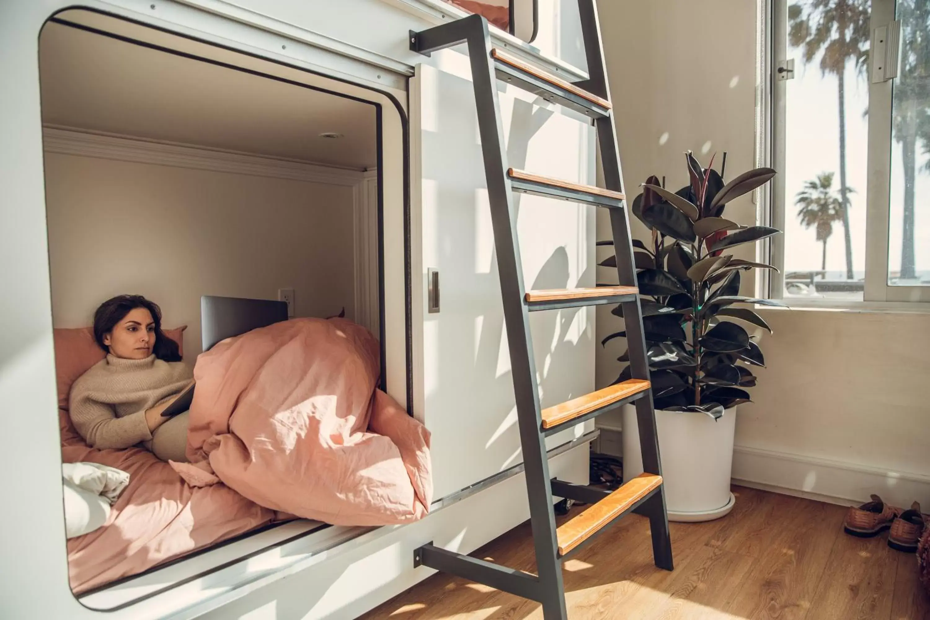 Bedroom in STAY OPEN Venice Beach