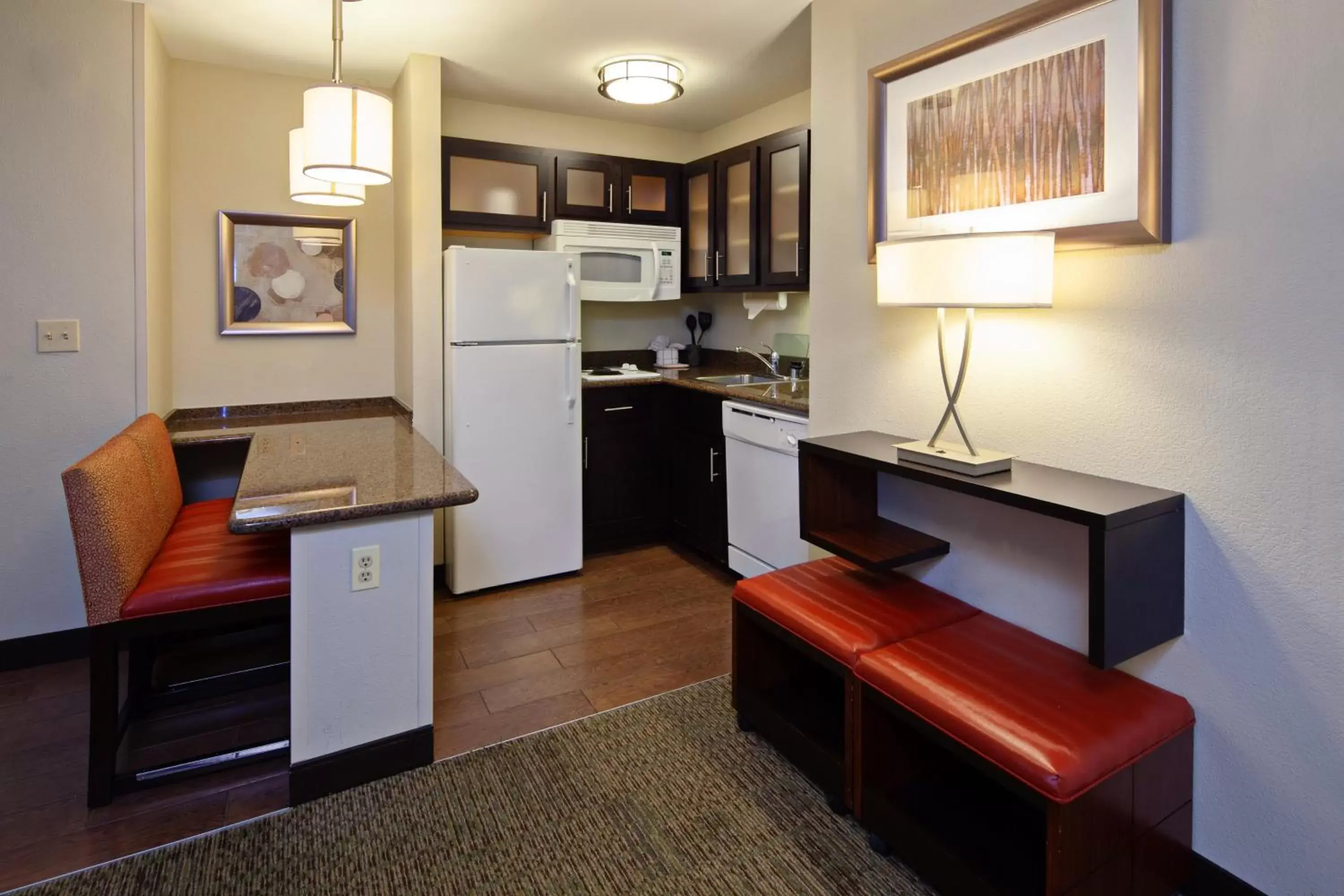 Photo of the whole room, Kitchen/Kitchenette in Staybridge Suites Fairfield Napa Valley Area, an IHG Hotel