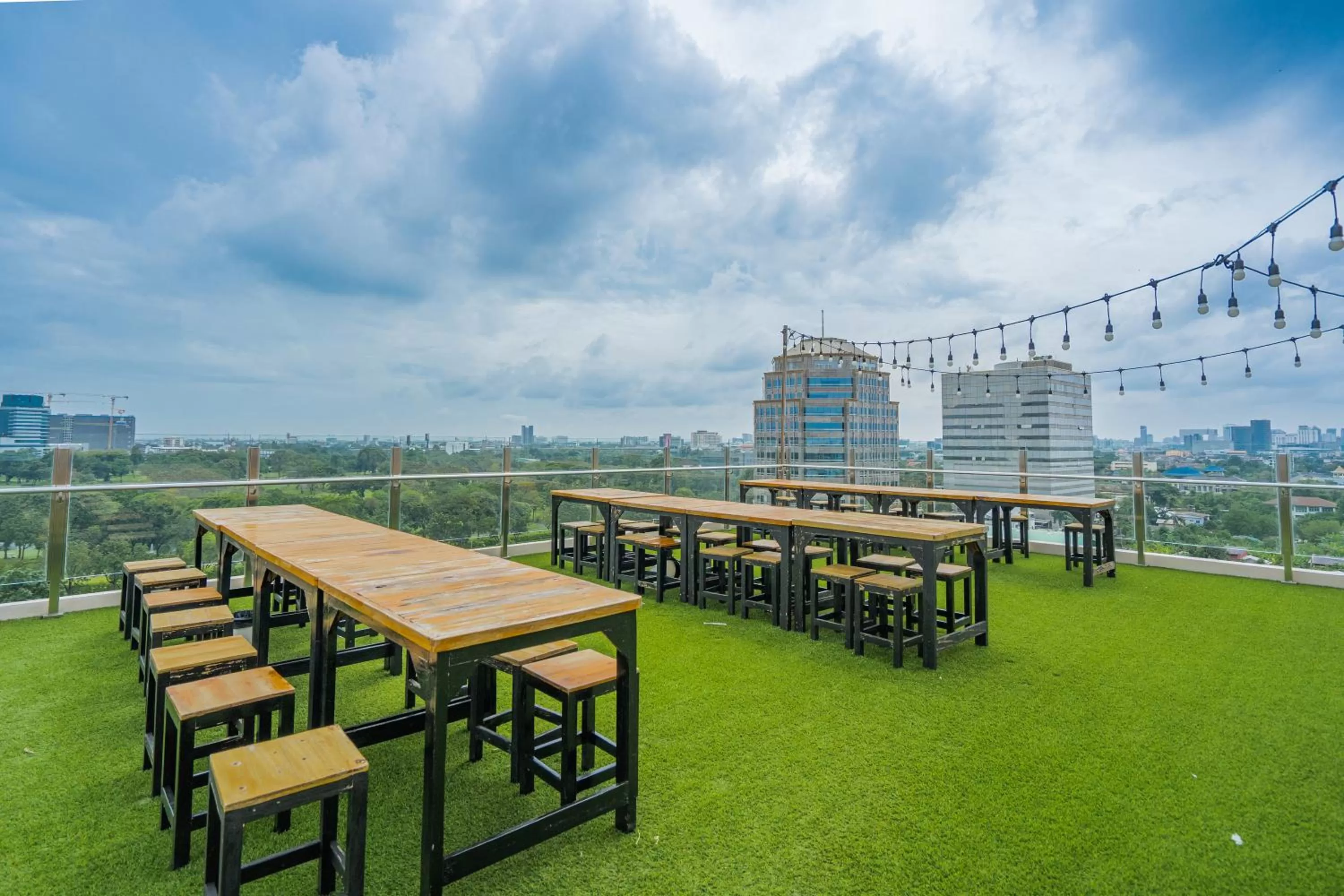 Dining area in The Riche Boutique SHA Plus