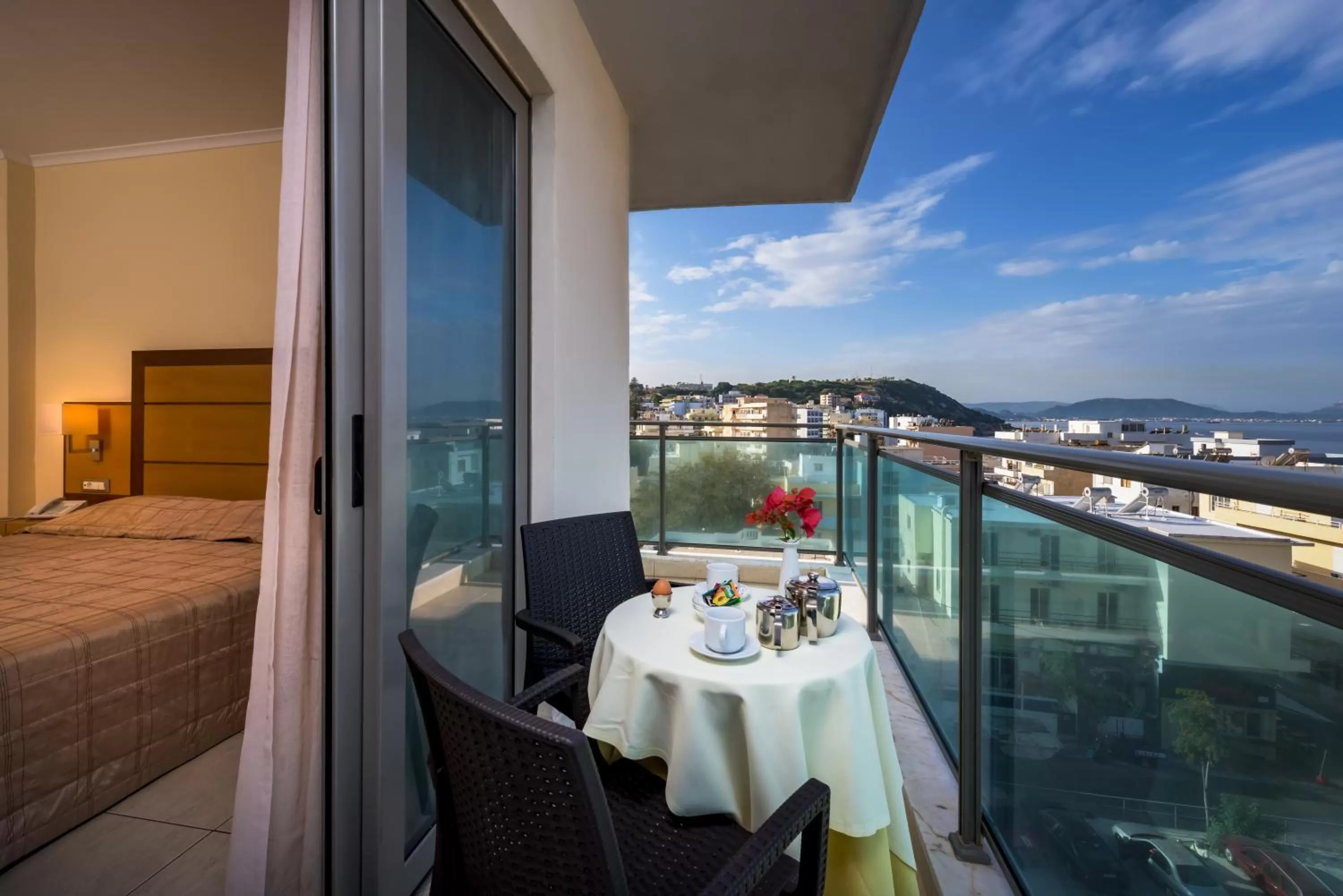 Day in Manousos City Hotel