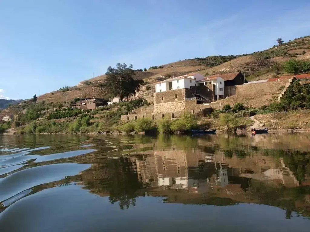 Property building in Hotel Casa do Tua