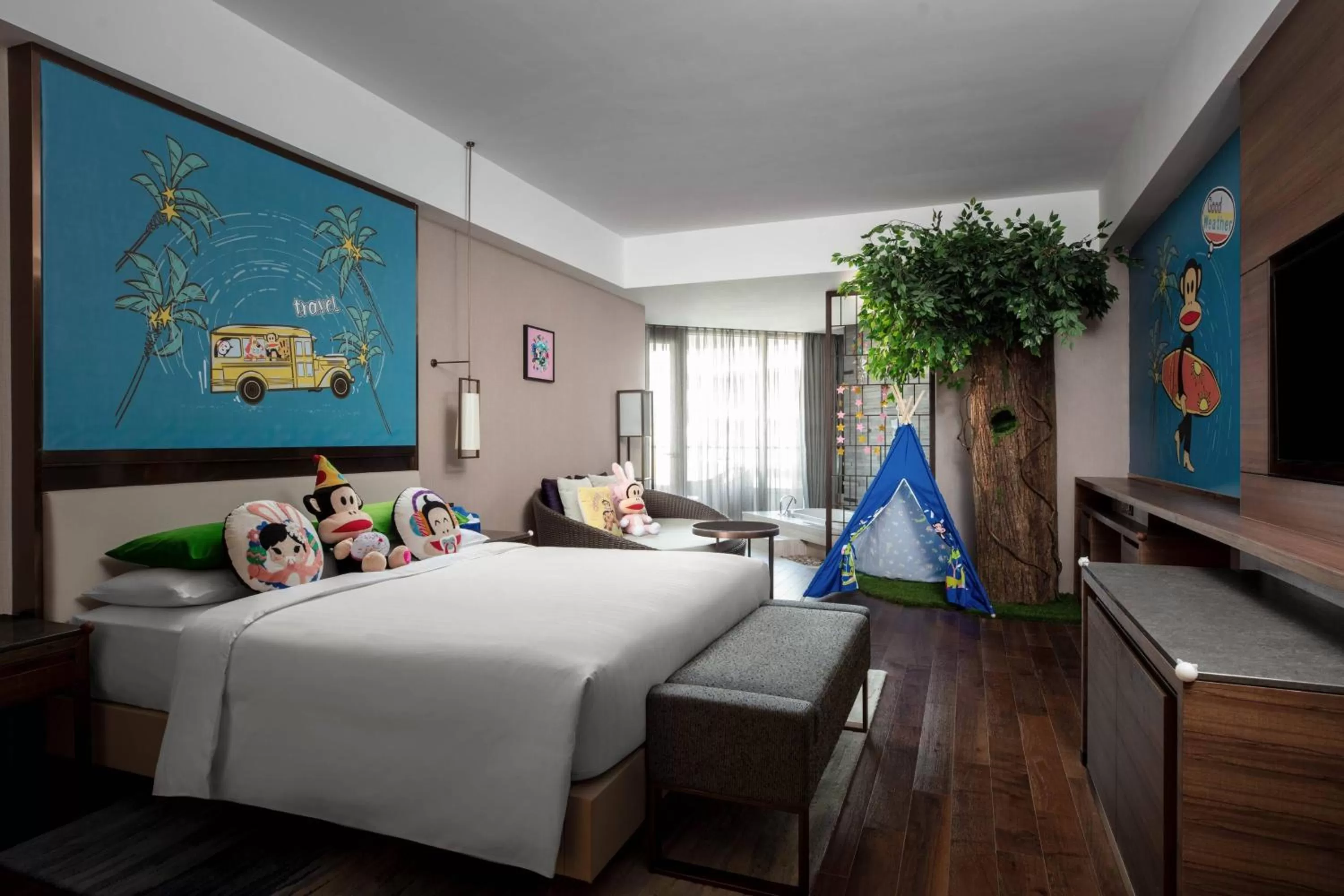 Photo of the whole room, Bed in Beijing Marriott Hotel Changping