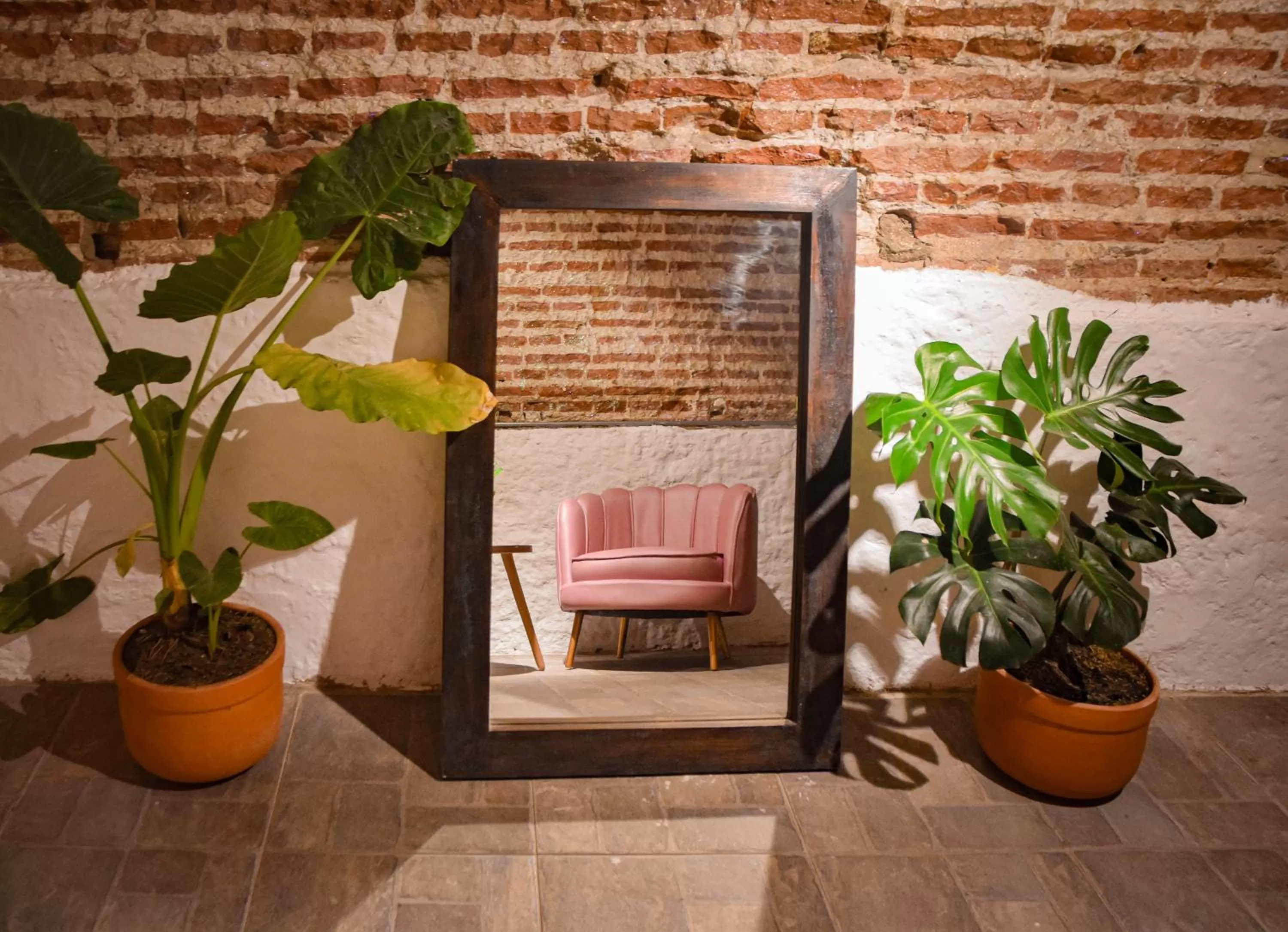 Lobby or reception in Casa Zahri Boutique Hostel