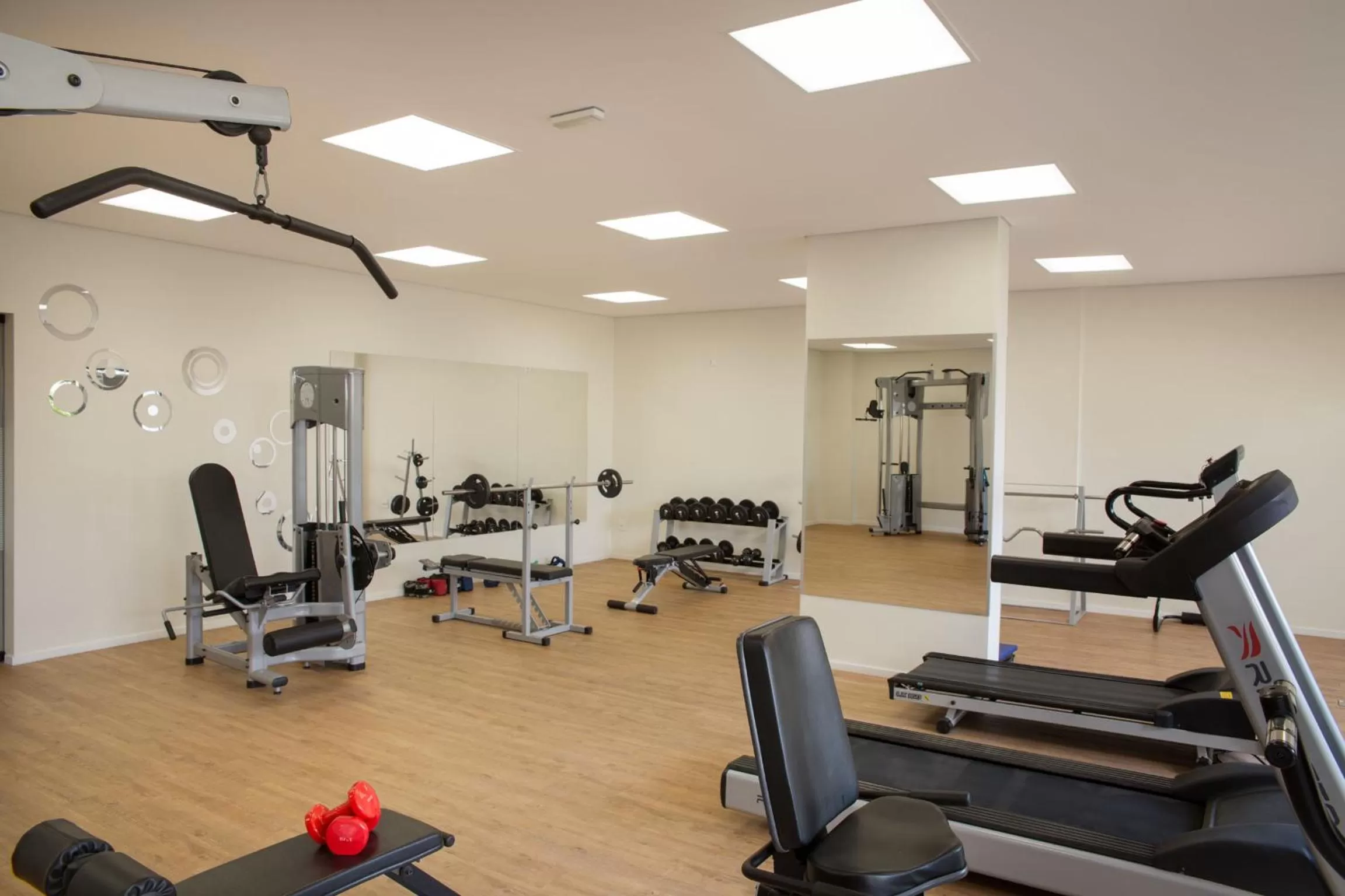 Fitness centre/facilities in Cardum Hotel