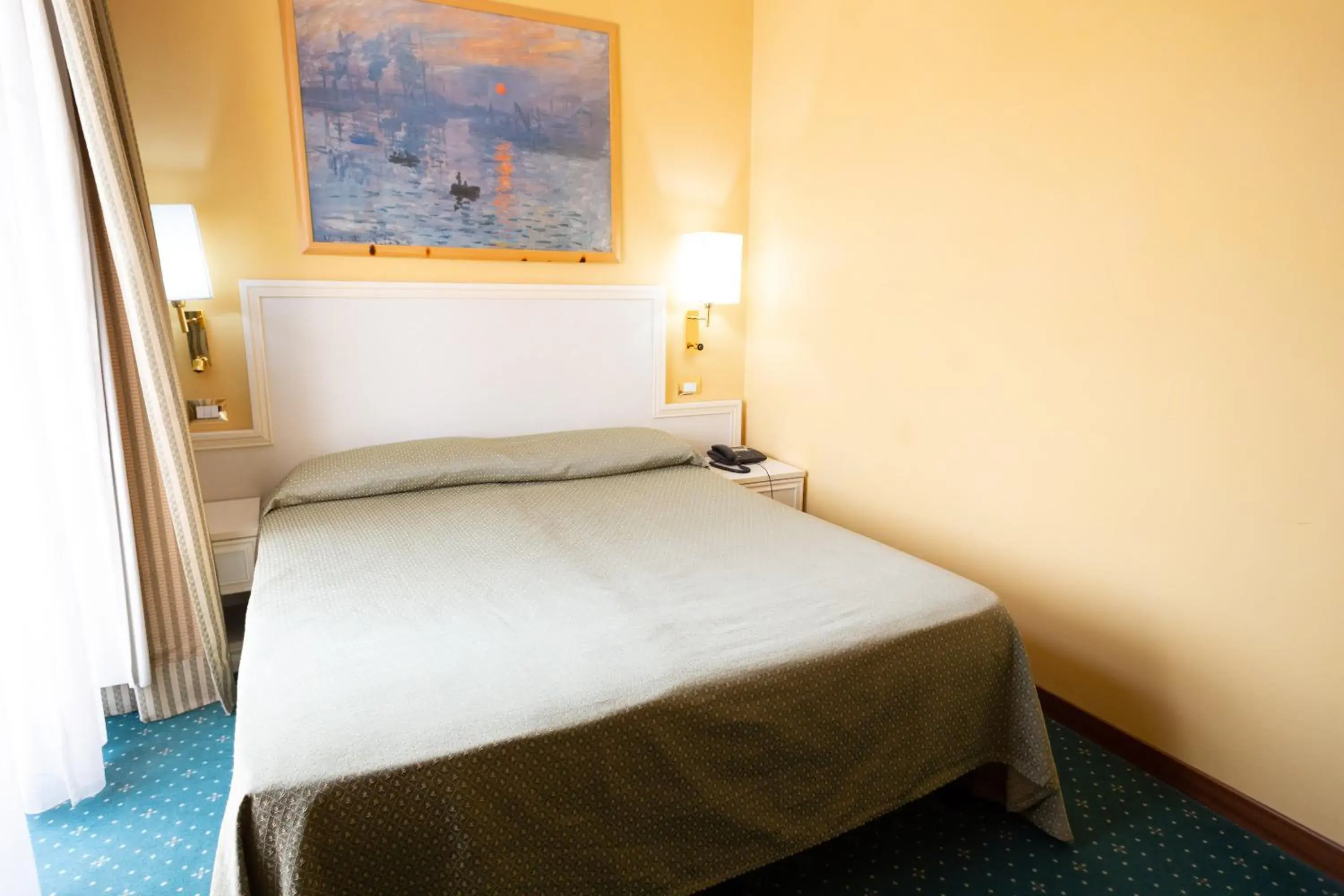 Photo of the whole room, Bed in Cervara Park Hotel