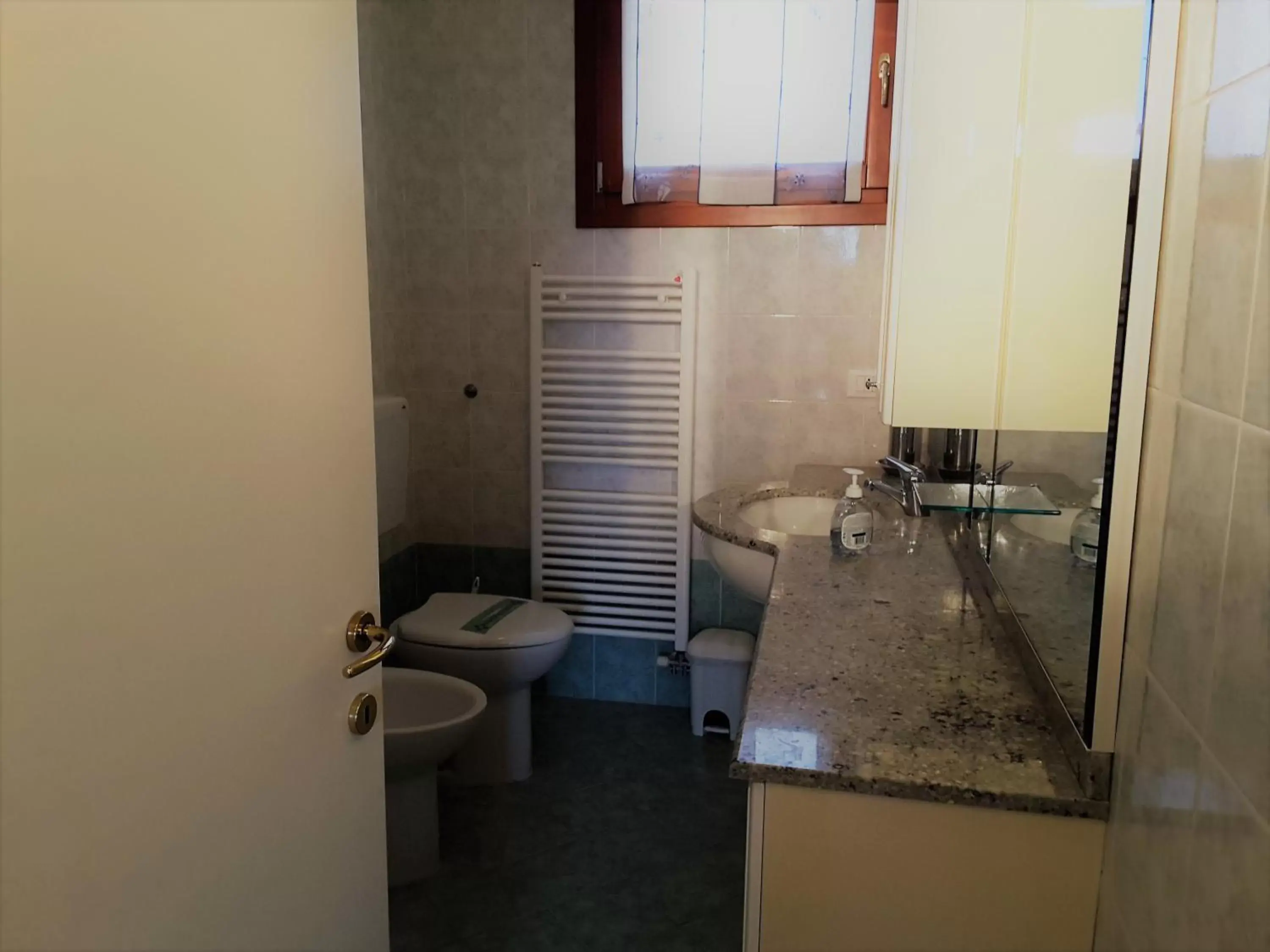 Shower, Bathroom in Villaggio dei Fiori Apart- Hotel 3 Stars - Family Resort