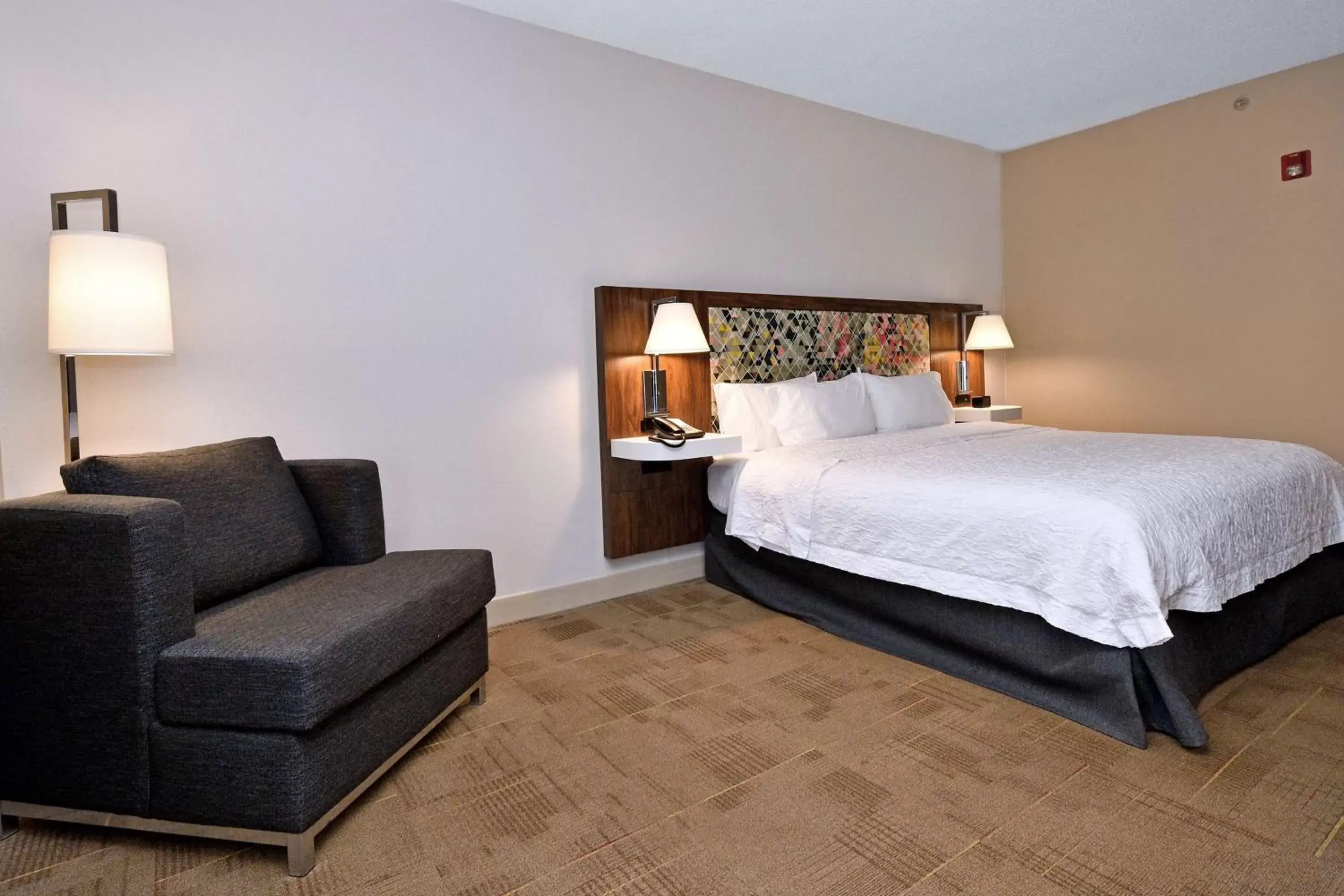 Bed in Hampton Inn Santee-I-95