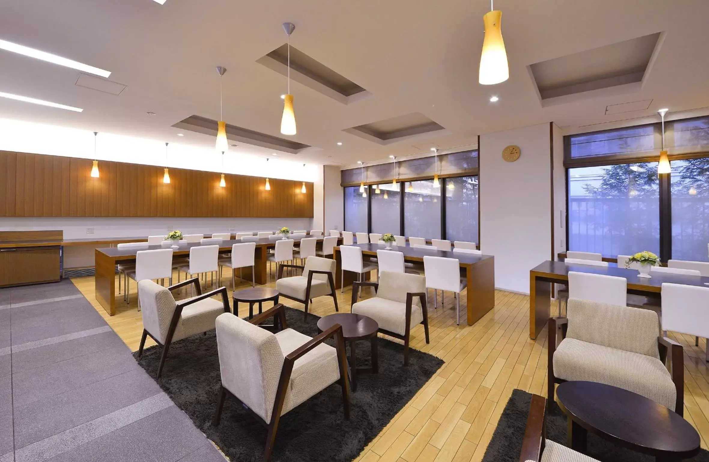 Lounge or bar in JR Inn Sapporo Lounge or bar in JR Inn Sapporo