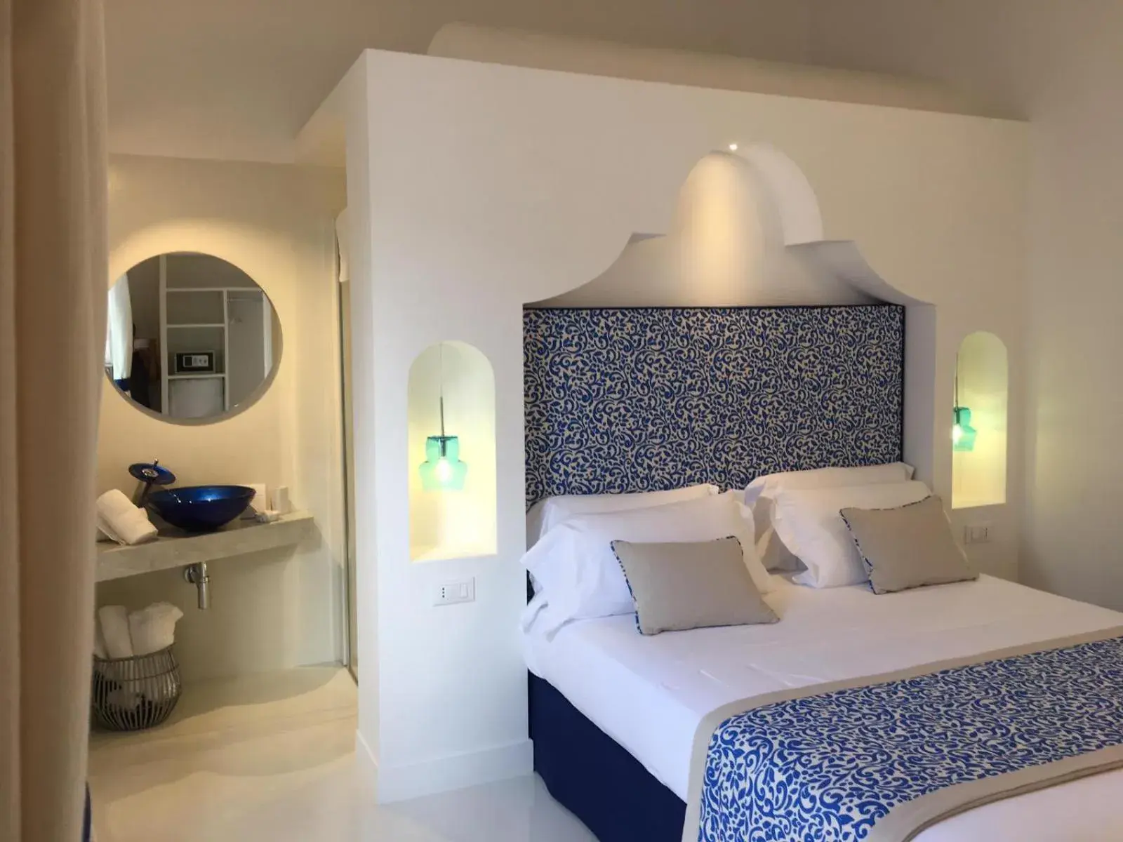 Double Room with Garden View in Il Borghetto Creative Resort