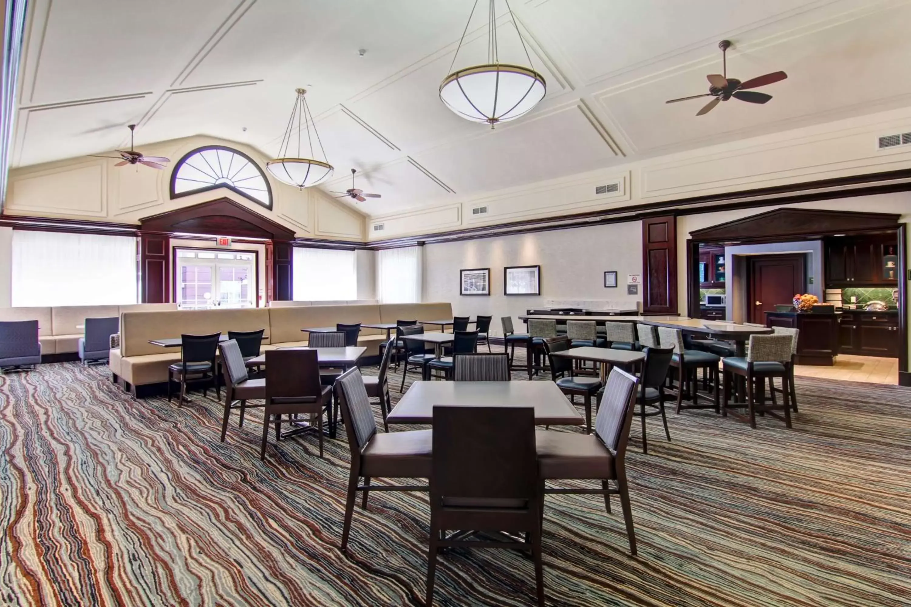 Lobby or reception, Restaurant/Places to Eat in Homewood Suites by Hilton Toronto-Mississauga