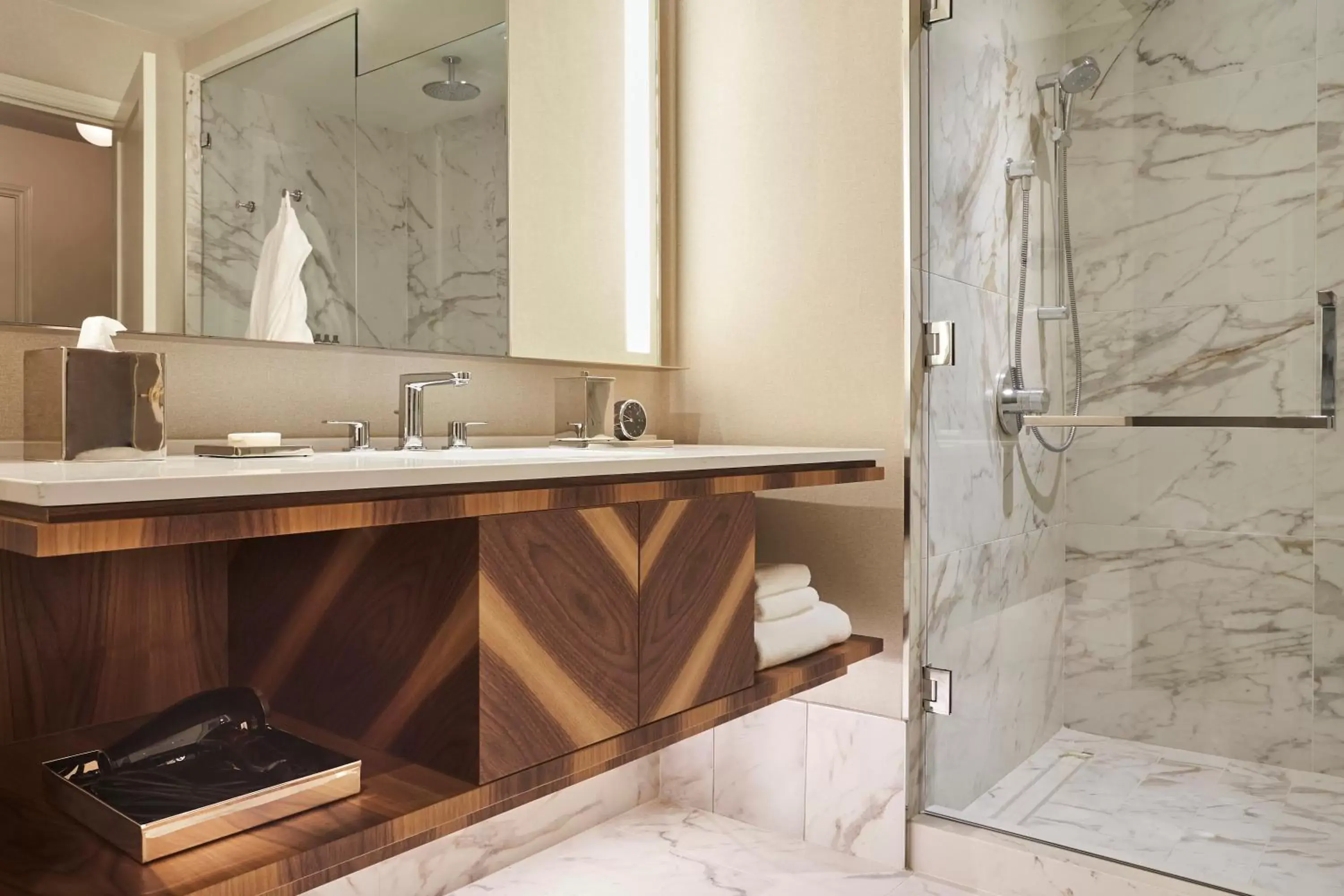 Shower, Bathroom in Park Hyatt Toronto