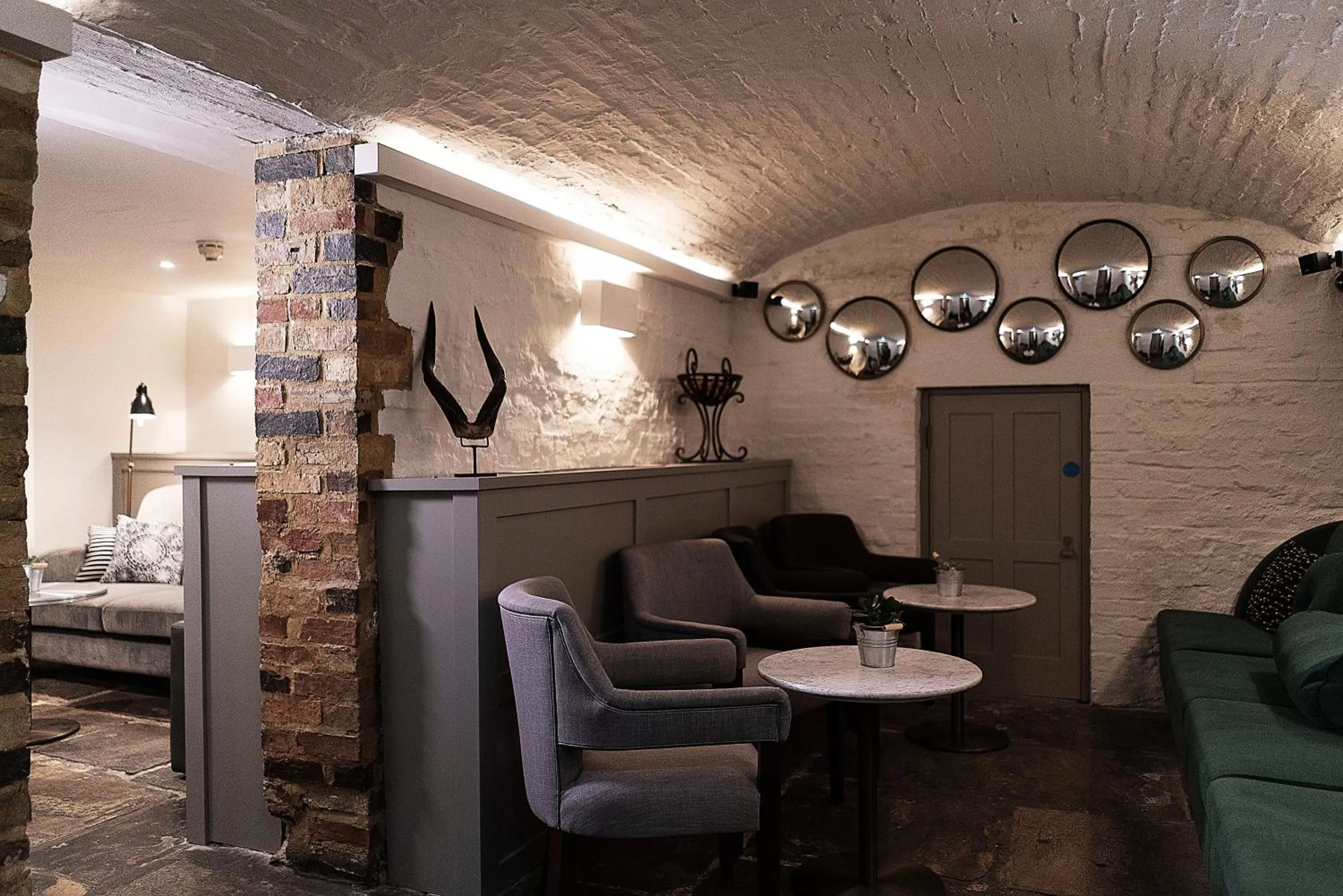 Lounge or bar, Bed in Hotel du Vin & Bistro Cambridge