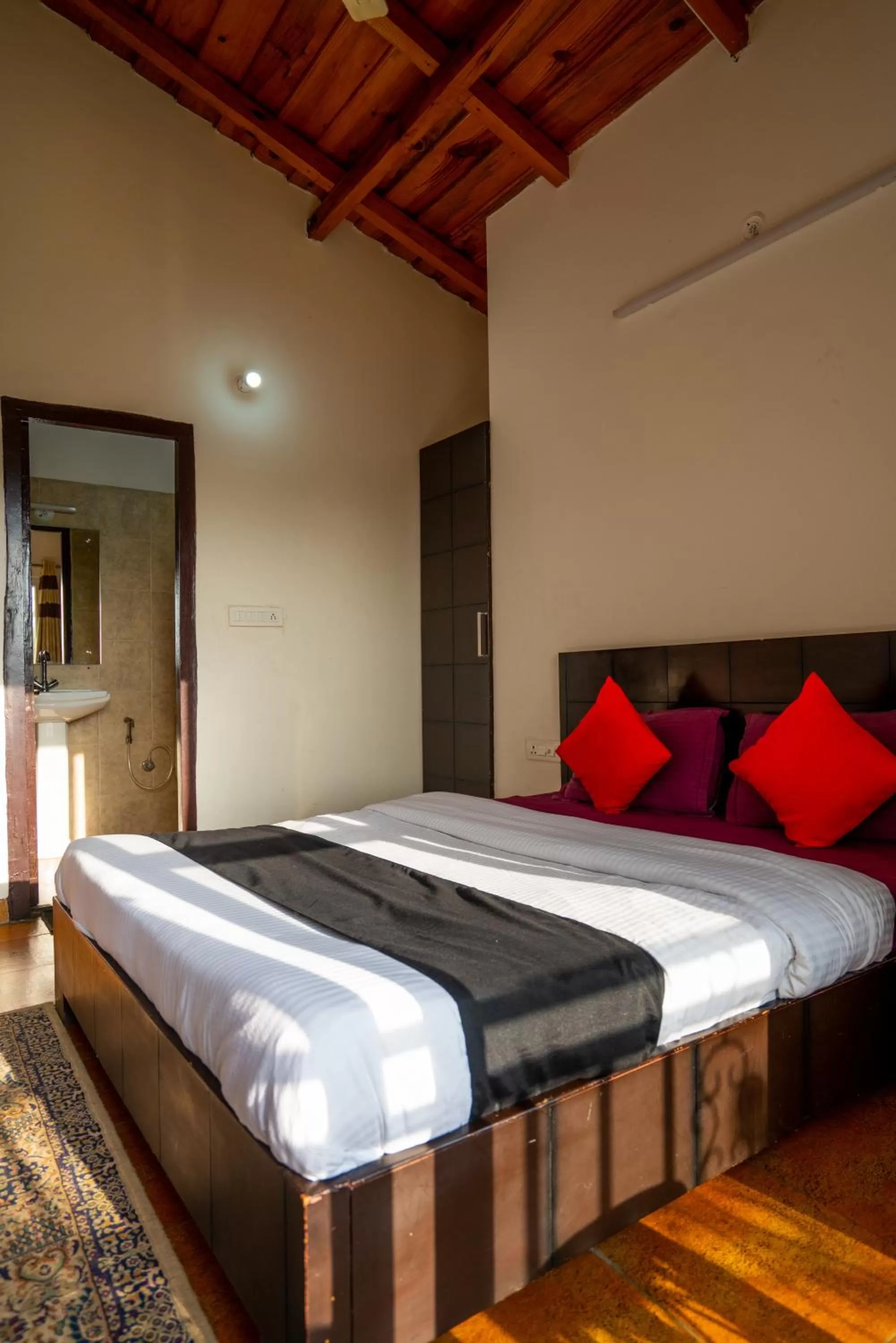 Bed in Cottages @ Village