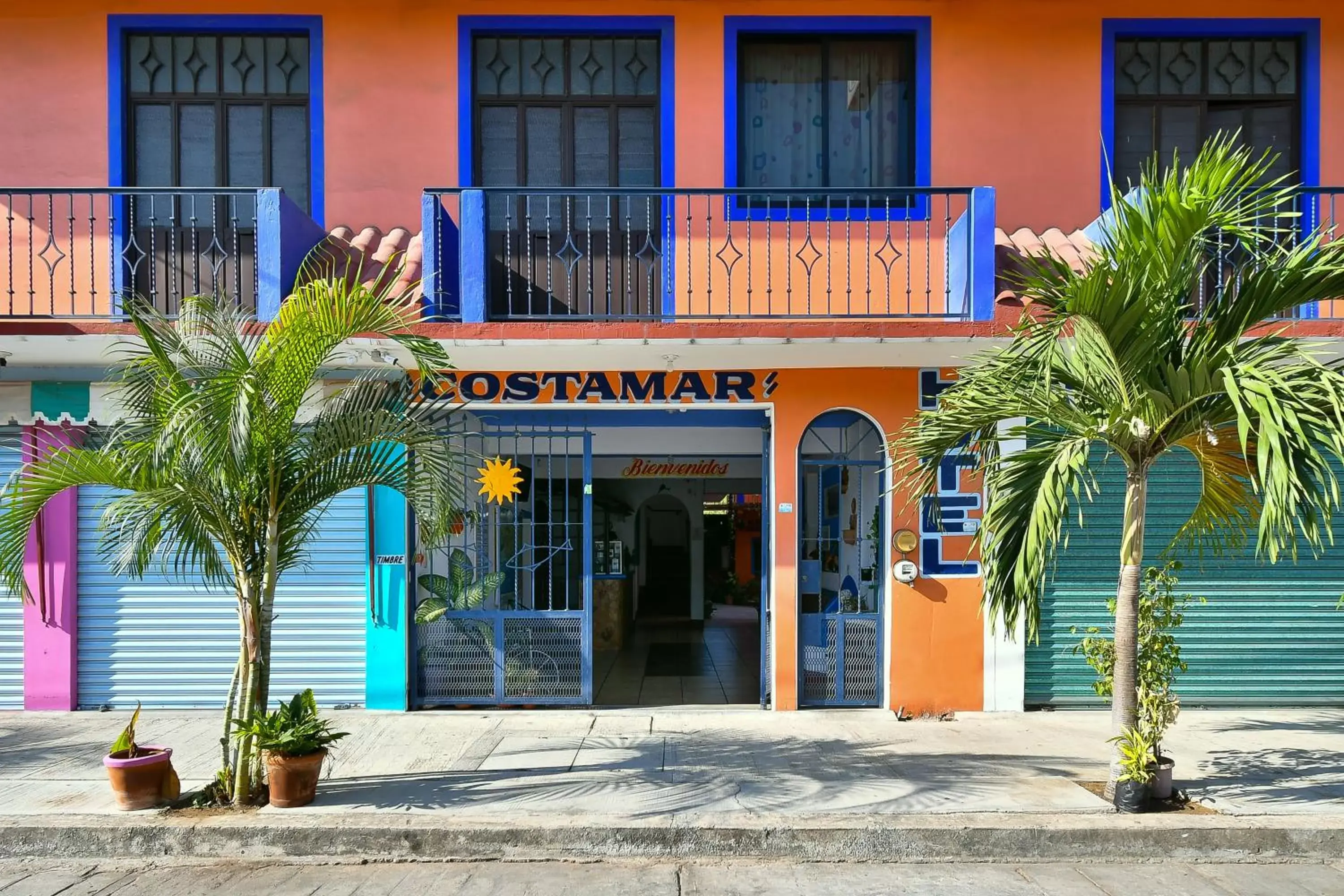 Facade/entrance in Hotel Costamar, Puerto Escondido