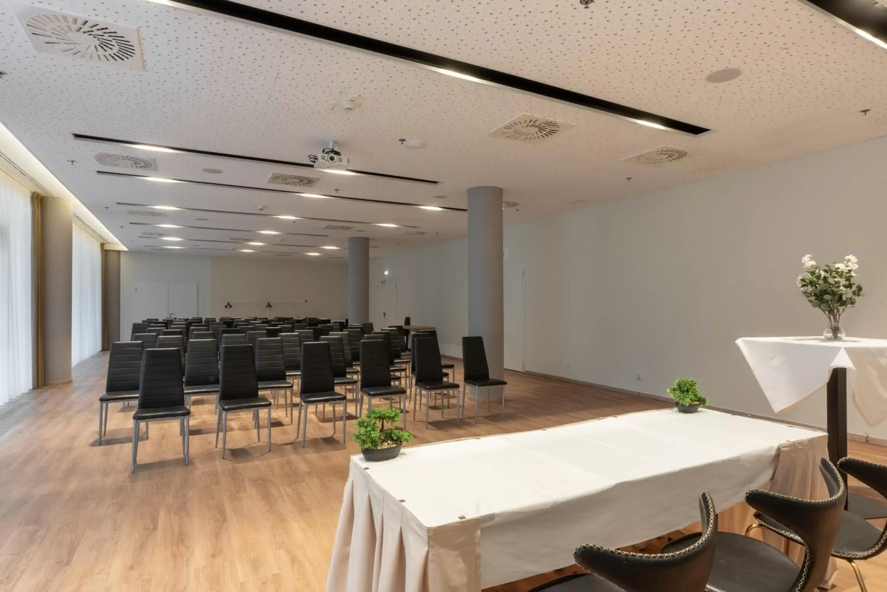 Meeting/conference room, Business Area/Conference Room in Verdi Grand Hotel