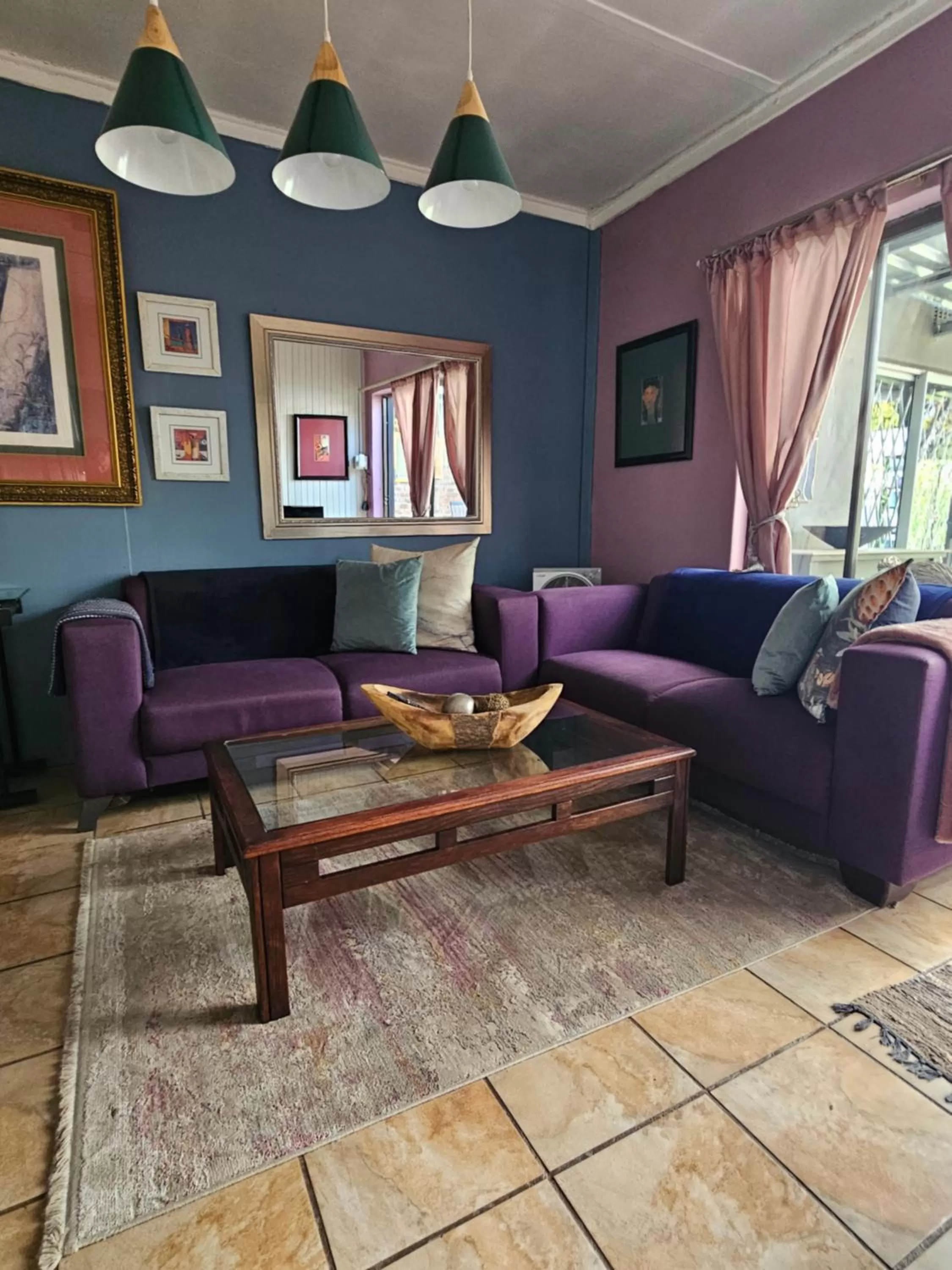 Living room, Seating Area in 51on Church