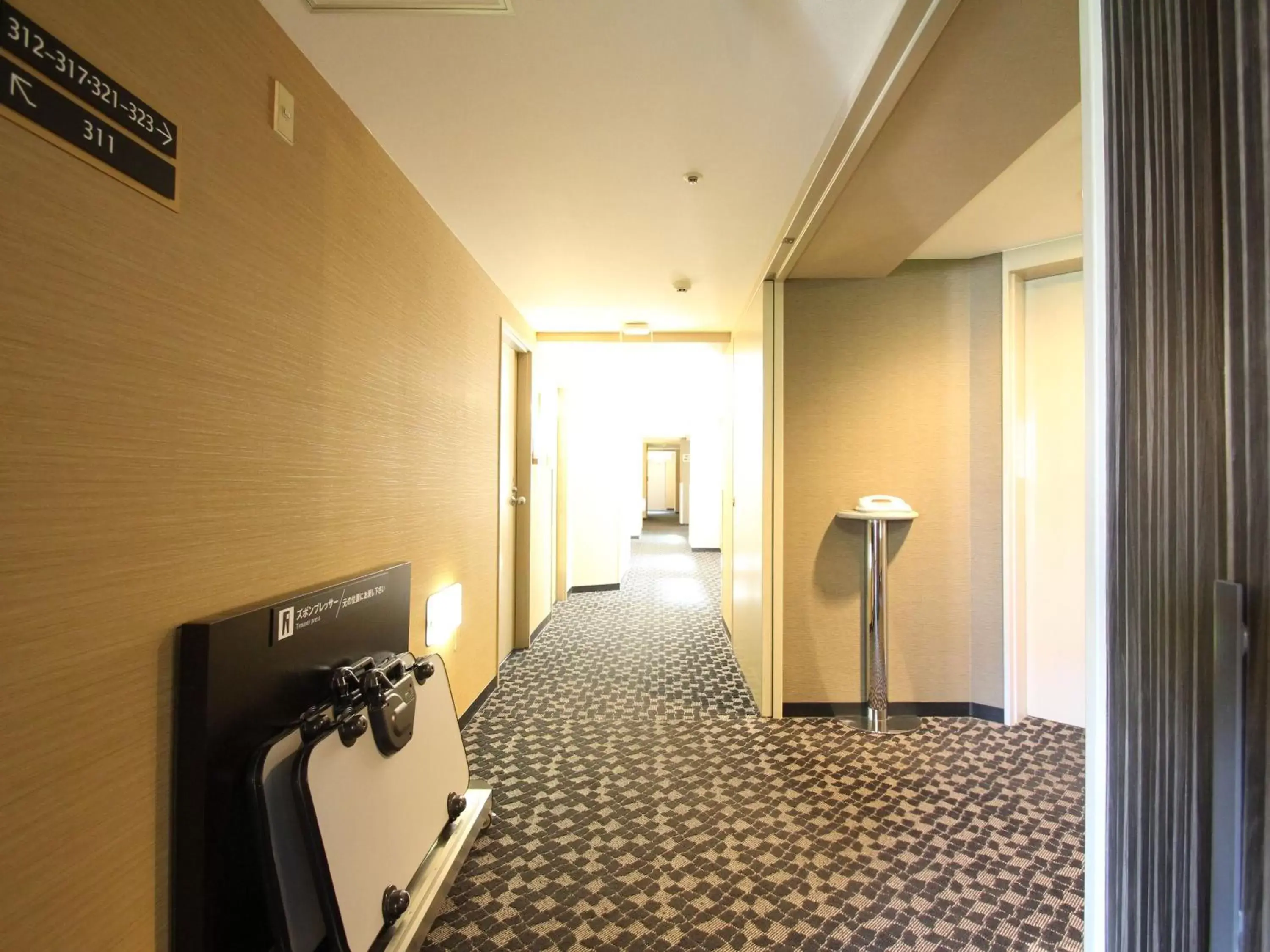 Lobby or reception in APA Hotel Fukuoka Watanabe Dori EXCELLENT