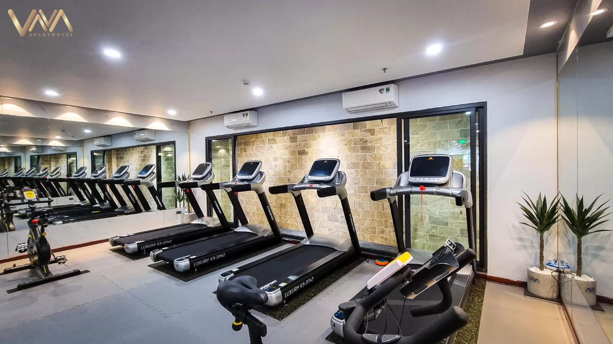 Fitness centre/facilities in VNAHOMES APARTHOTEL