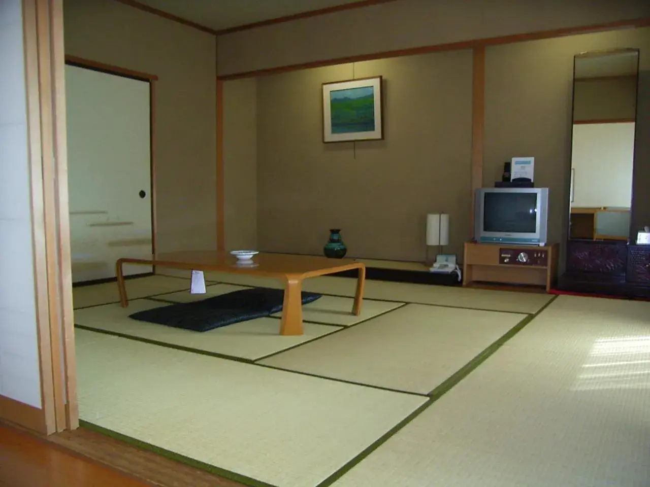 Photo of the whole room, TV/Entertainment Center in Hotel Grand Terrace Toyama
