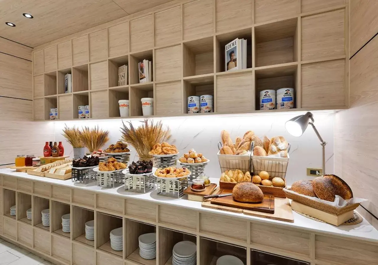 Restaurant/places to eat in Centre Point Sukhumvit 10 Restaurant/places to eat in Centre Point Sukhumvit 10