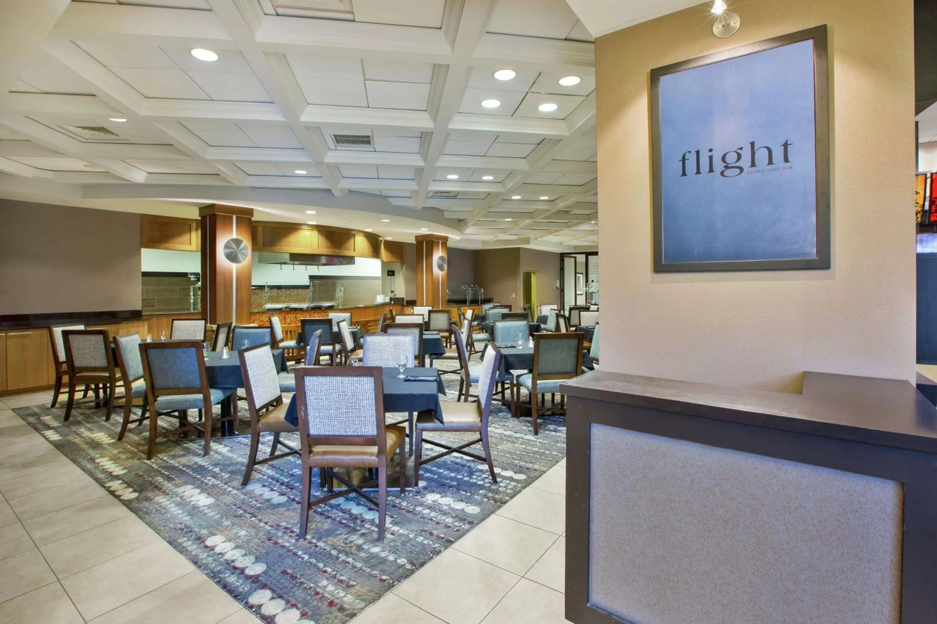 Restaurant/places to eat in Embassy Suites Columbus - Airport