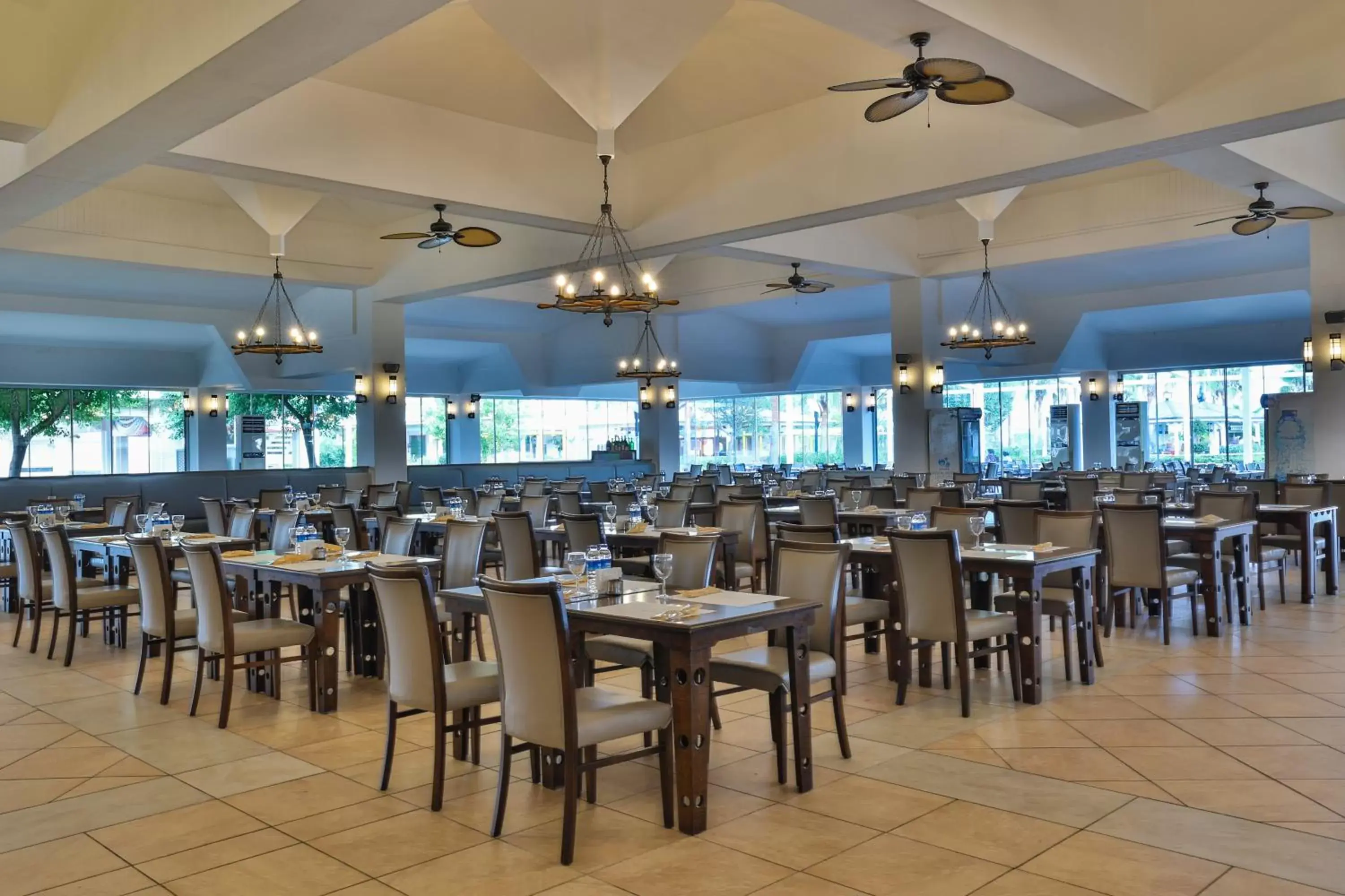 Restaurant/Places to Eat in Crystal Waterworld Resort & Spa - Ultimate All Inclusive