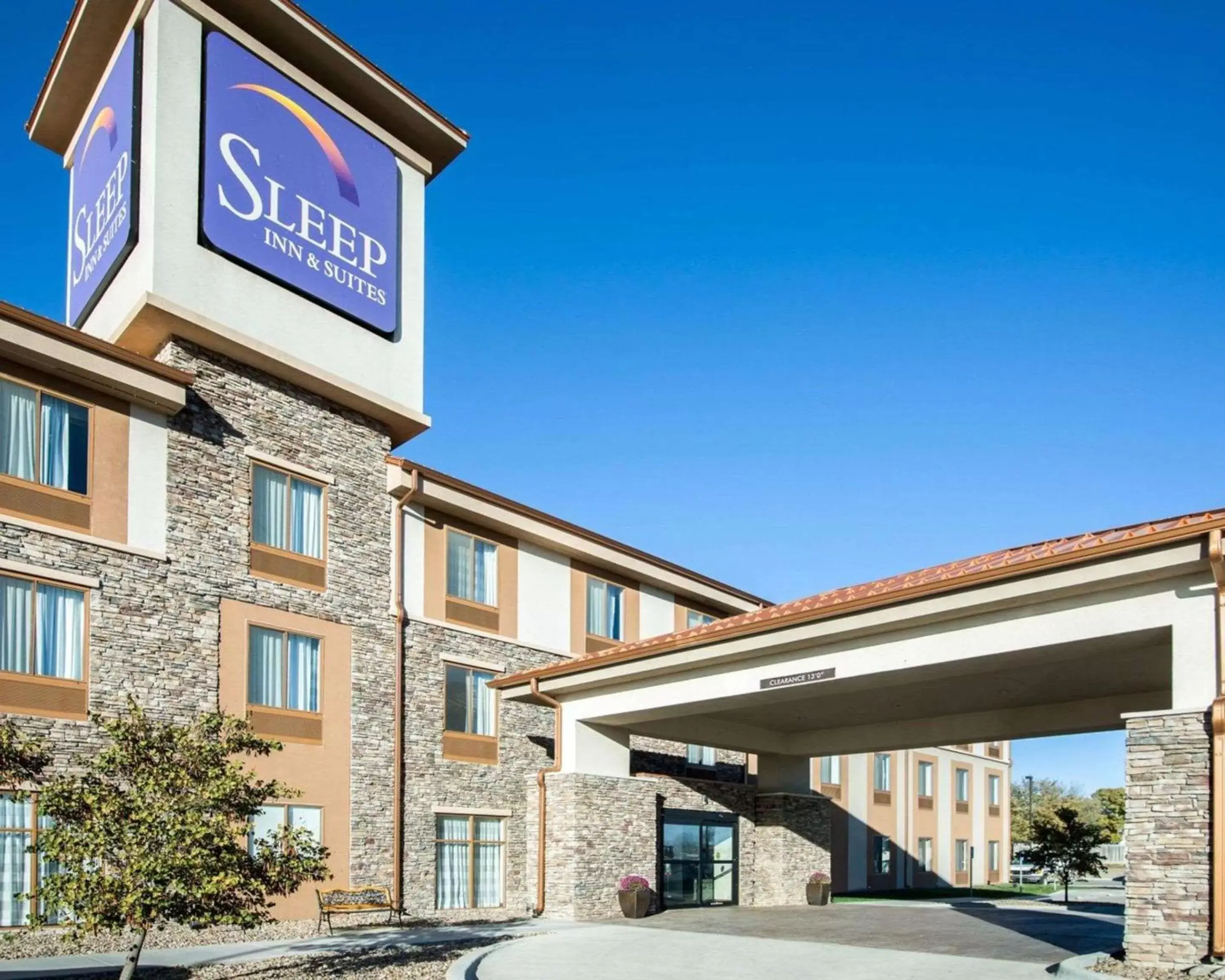 Property Building in Sleep Inn & Suites Norton