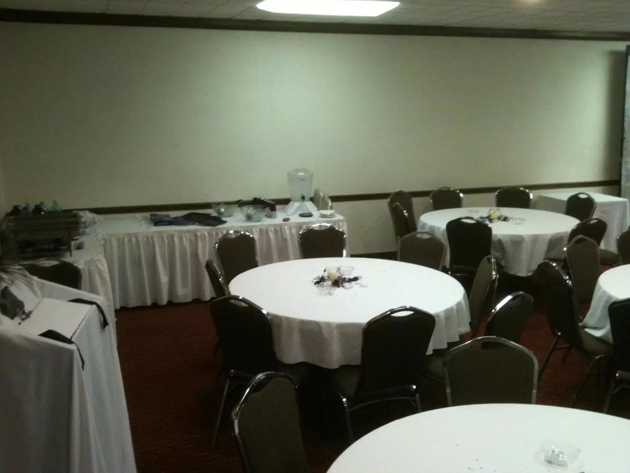 Banquet Facilities in Trade Winds Central Inn