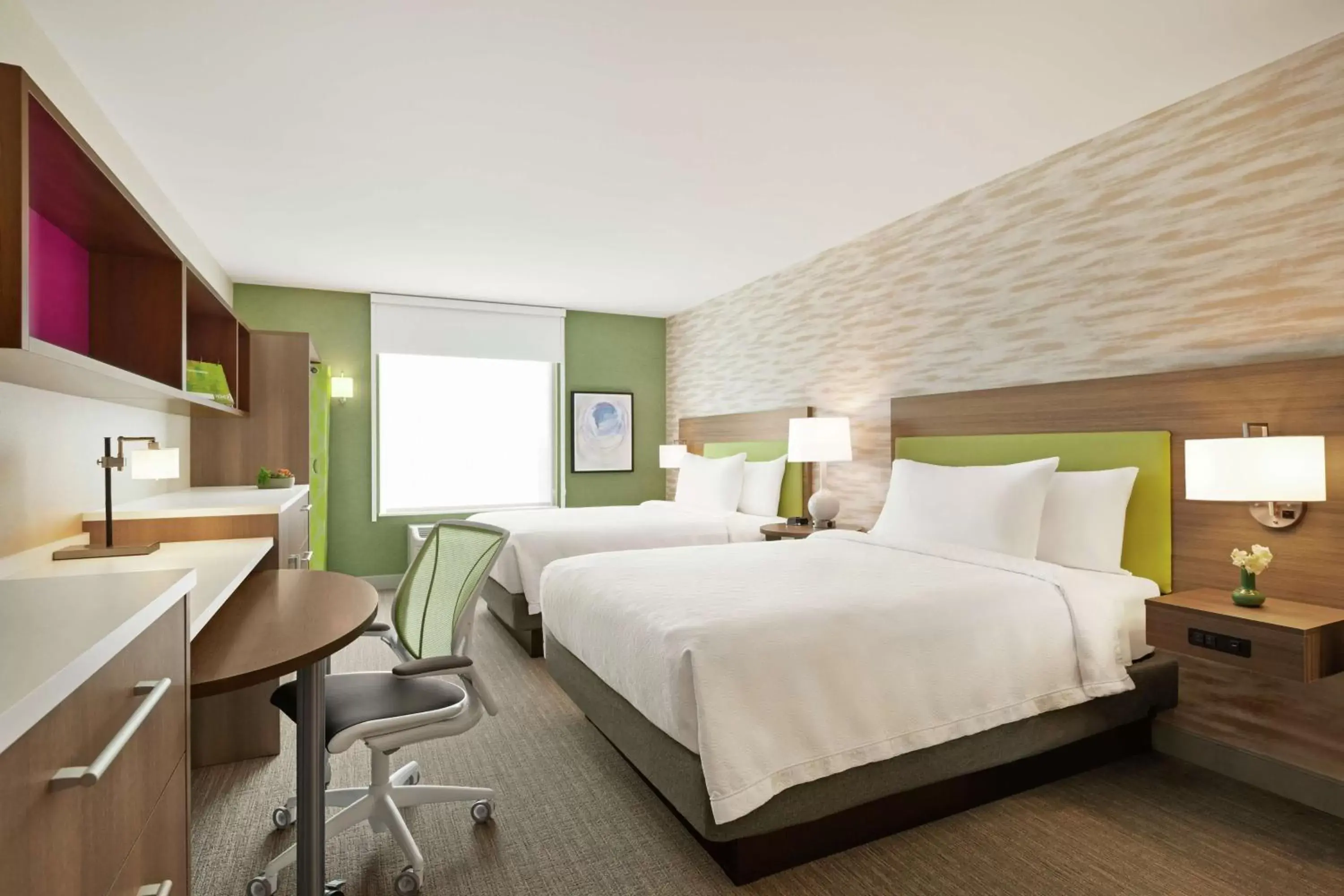 Bedroom, Bed in Home2 Suites By Hilton Scottsdale Salt River