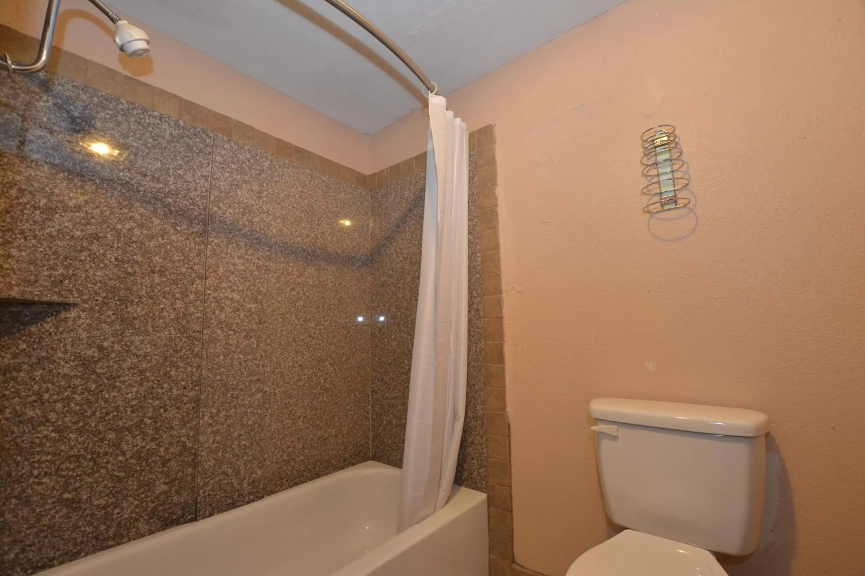 Bathroom in Newcastle Motel