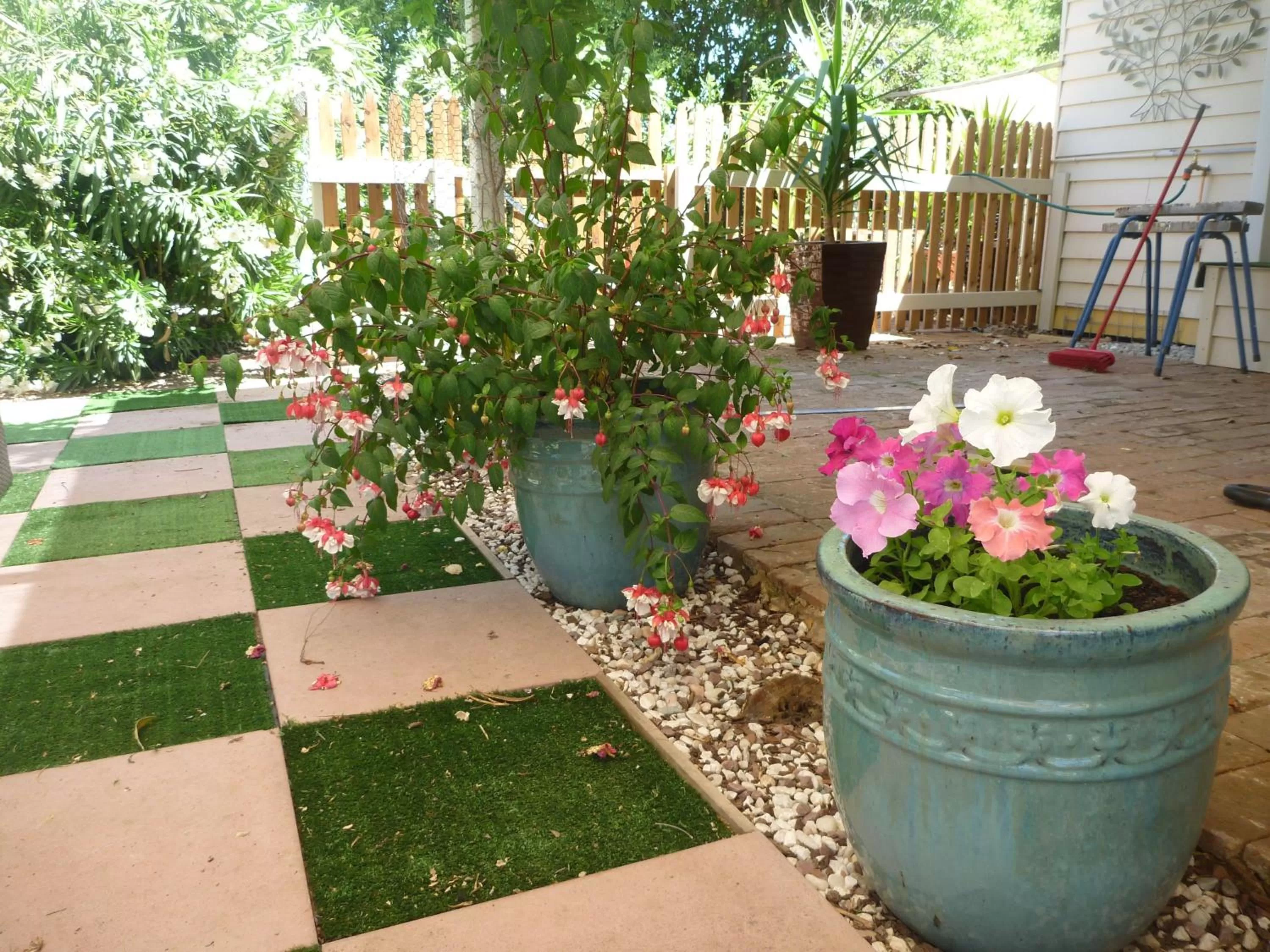 Decorative detail in Must Love Dogs B&B & Self Contained Cottage