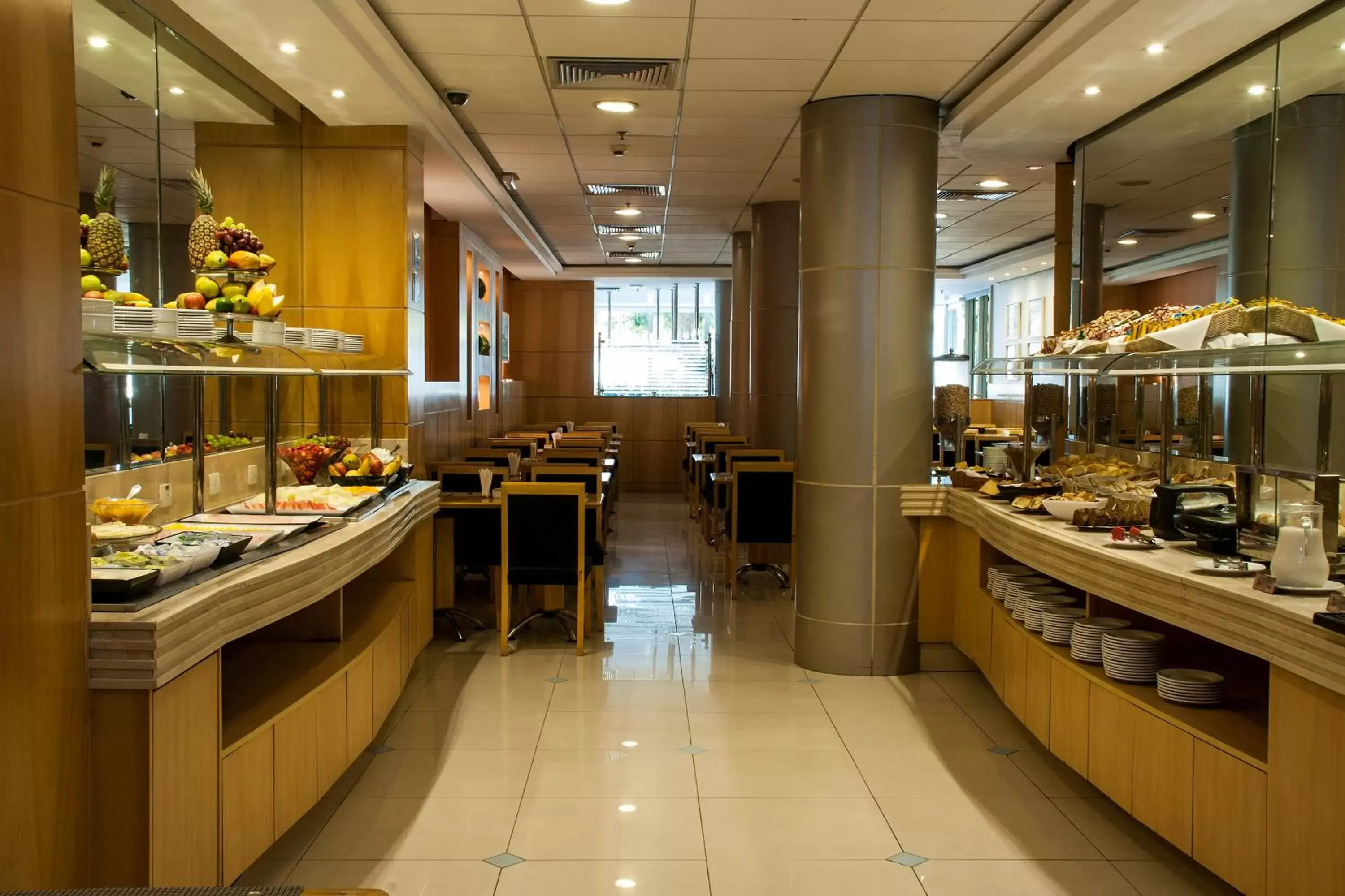 Buffet breakfast, Restaurant/Places to Eat in Hotel Astoria Palace