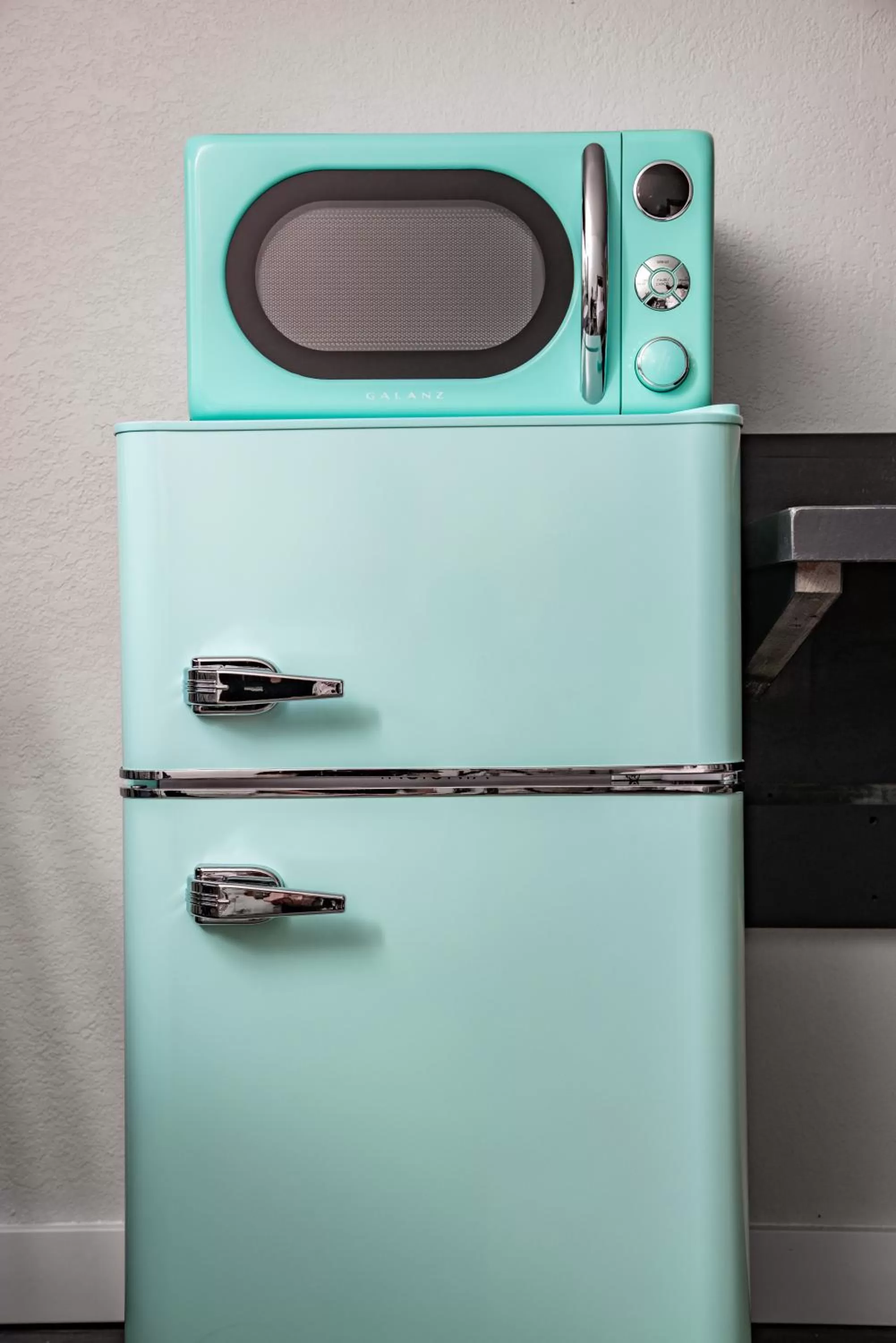 minibar in Hotel McCoy Pullman