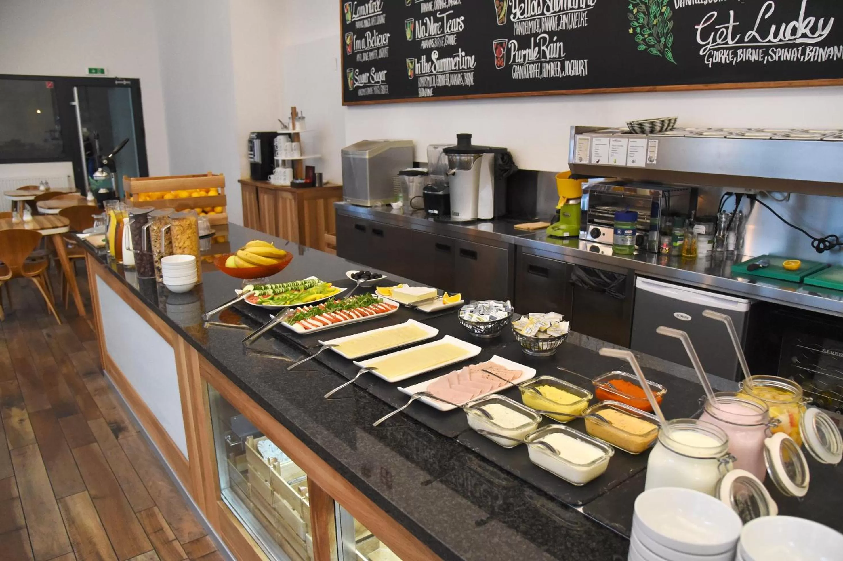 Buffet breakfast in Hotel Mocca