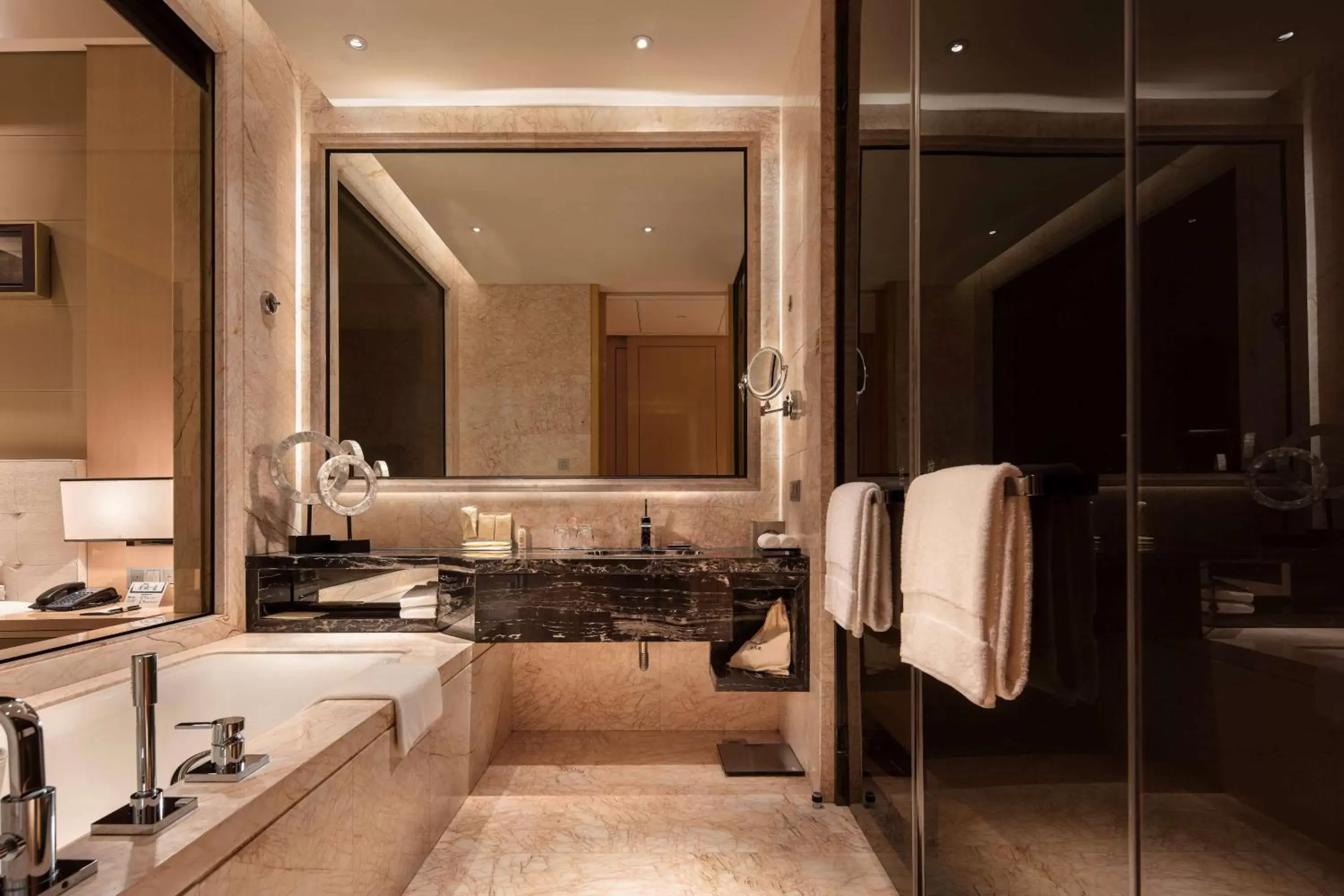 Bathroom in Hilton Dalian