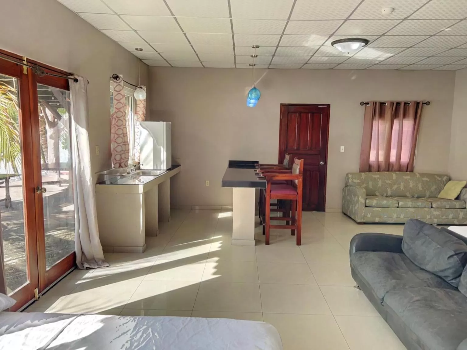 Big Daddy's Beach Club & Hotel