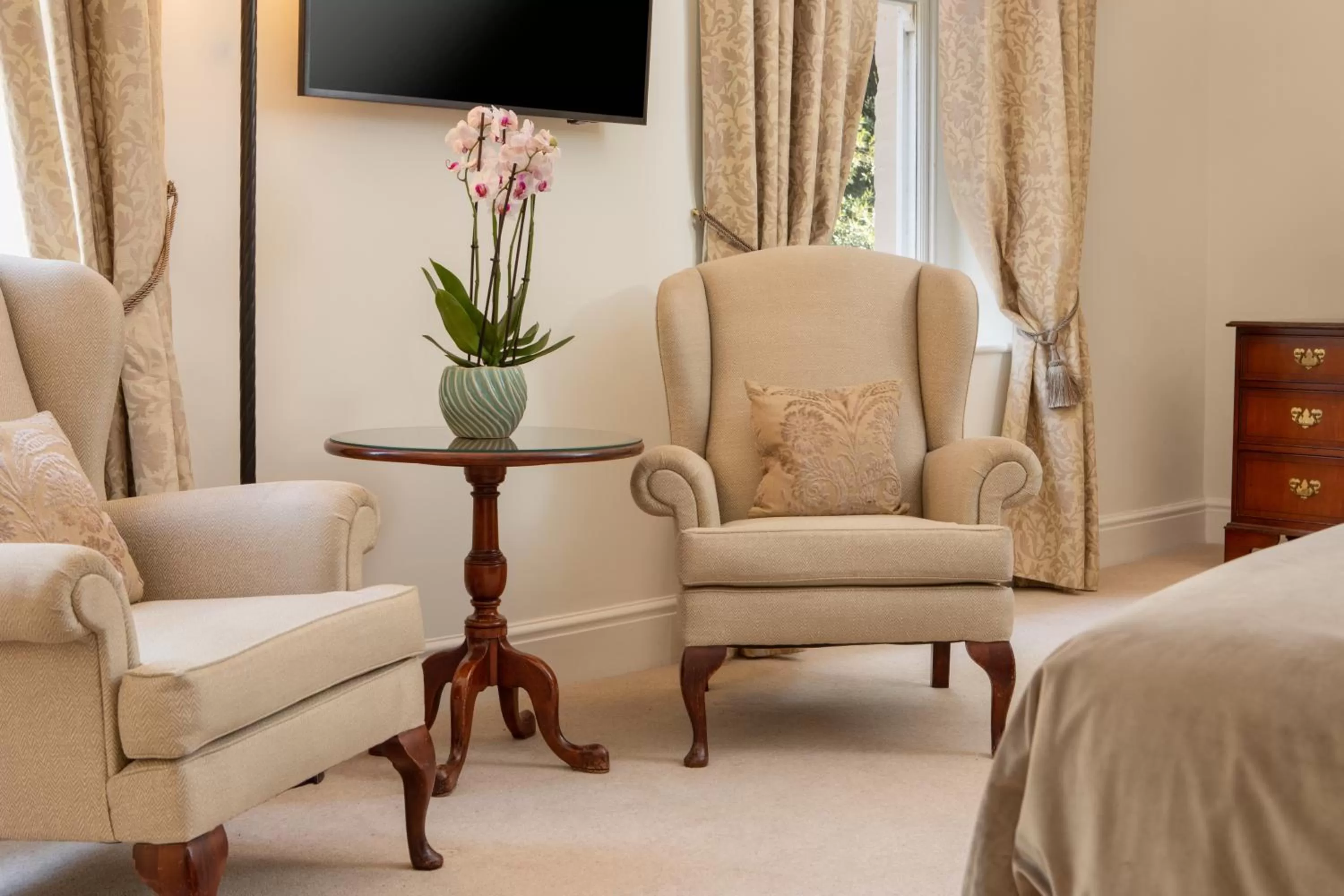 Bedroom in Taplow House Hotel & Spa